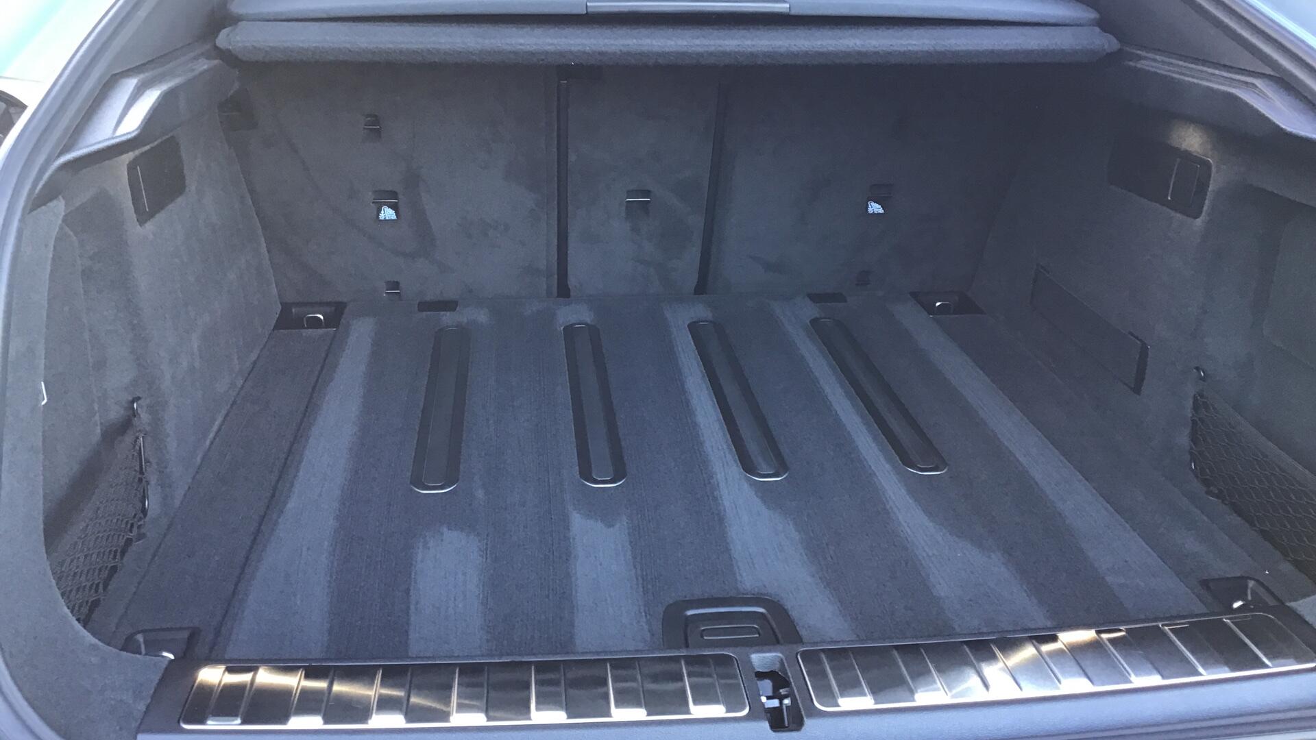 BMW X6 view 40