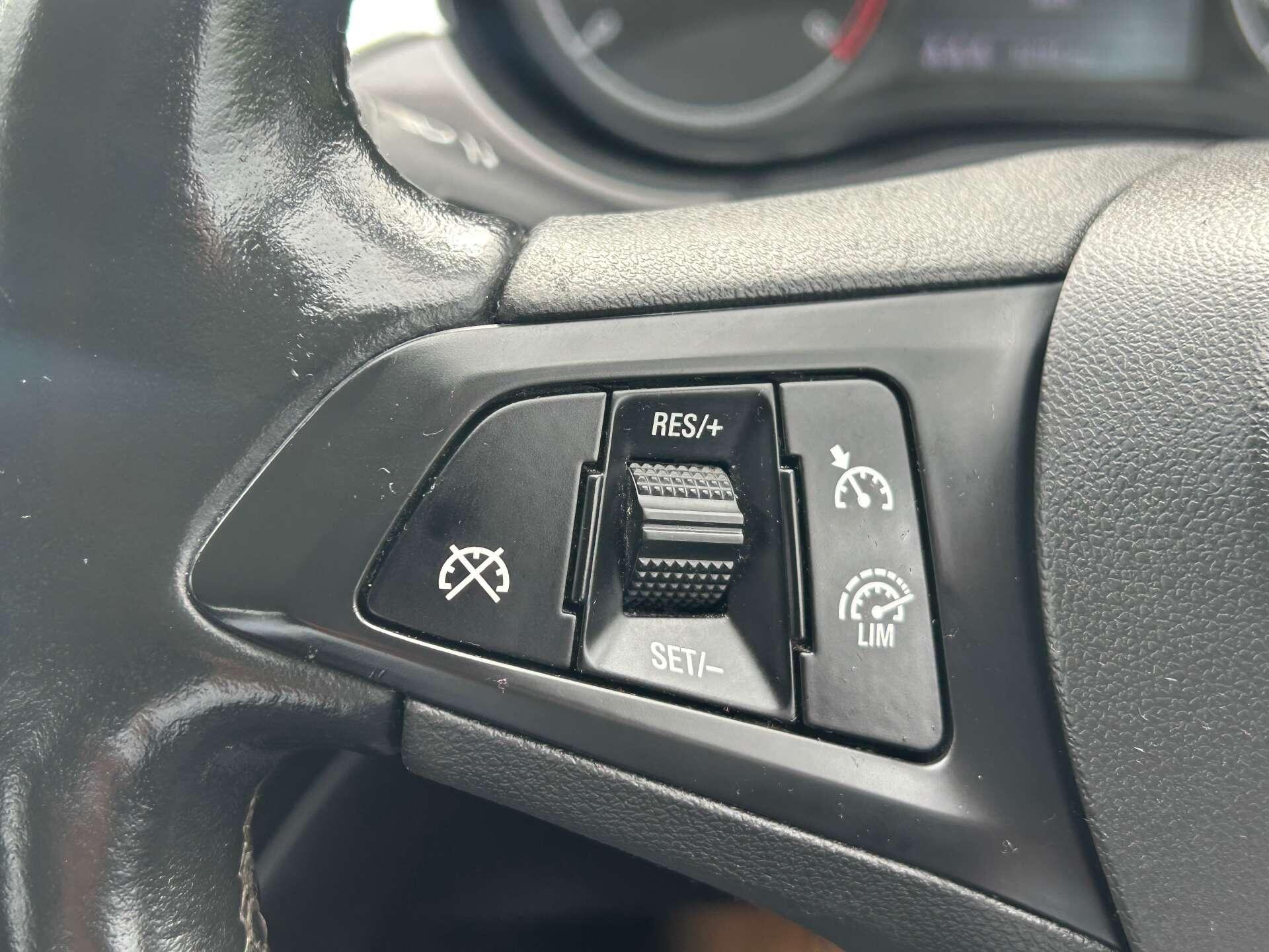 Vauxhall Corsa view 24