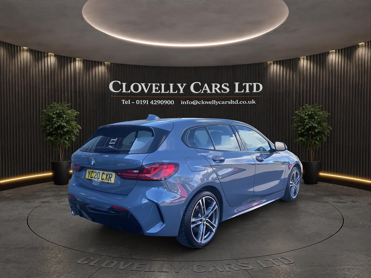 BMW 1 Series view 16