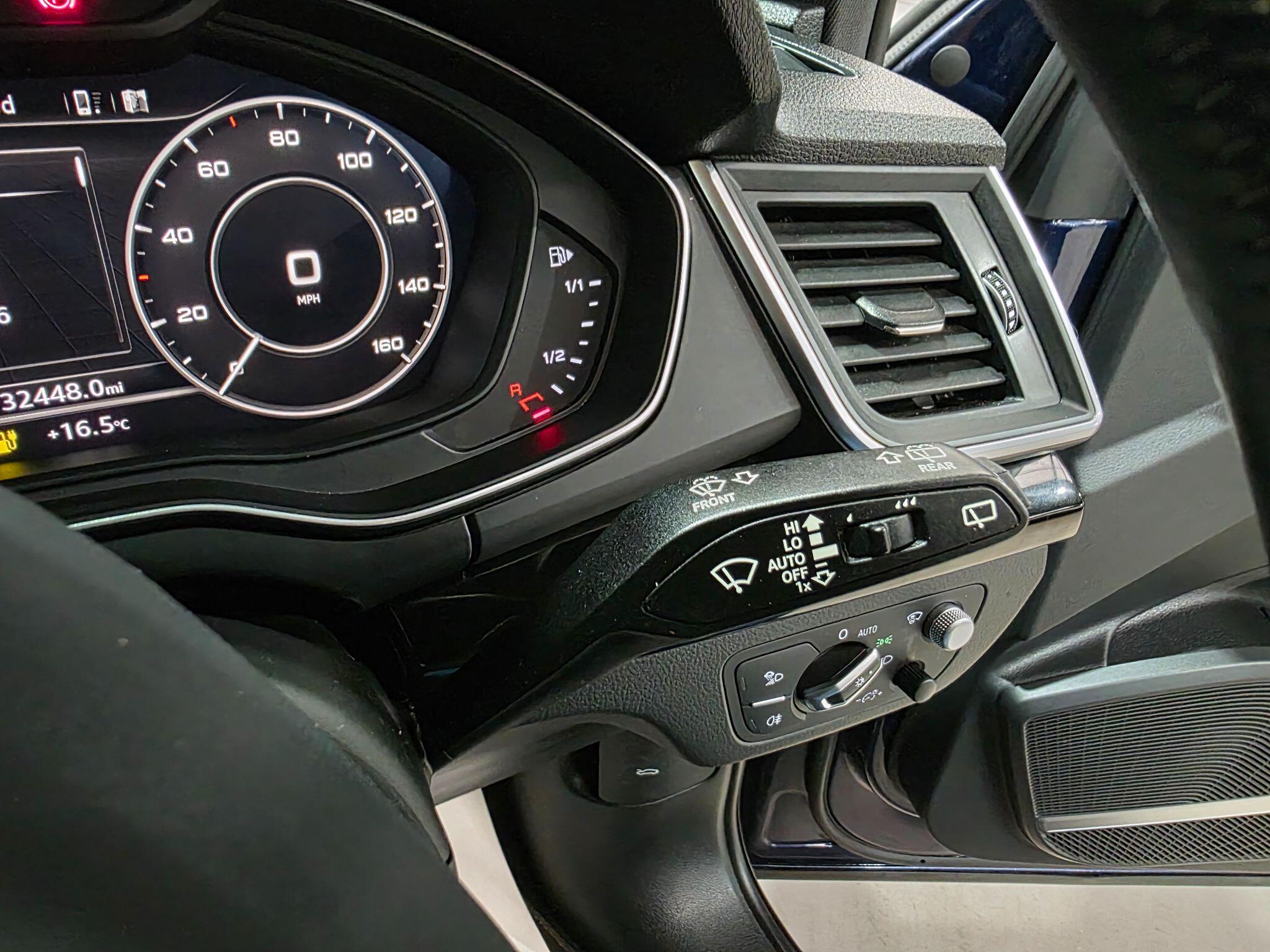 Audi Q5 view 27