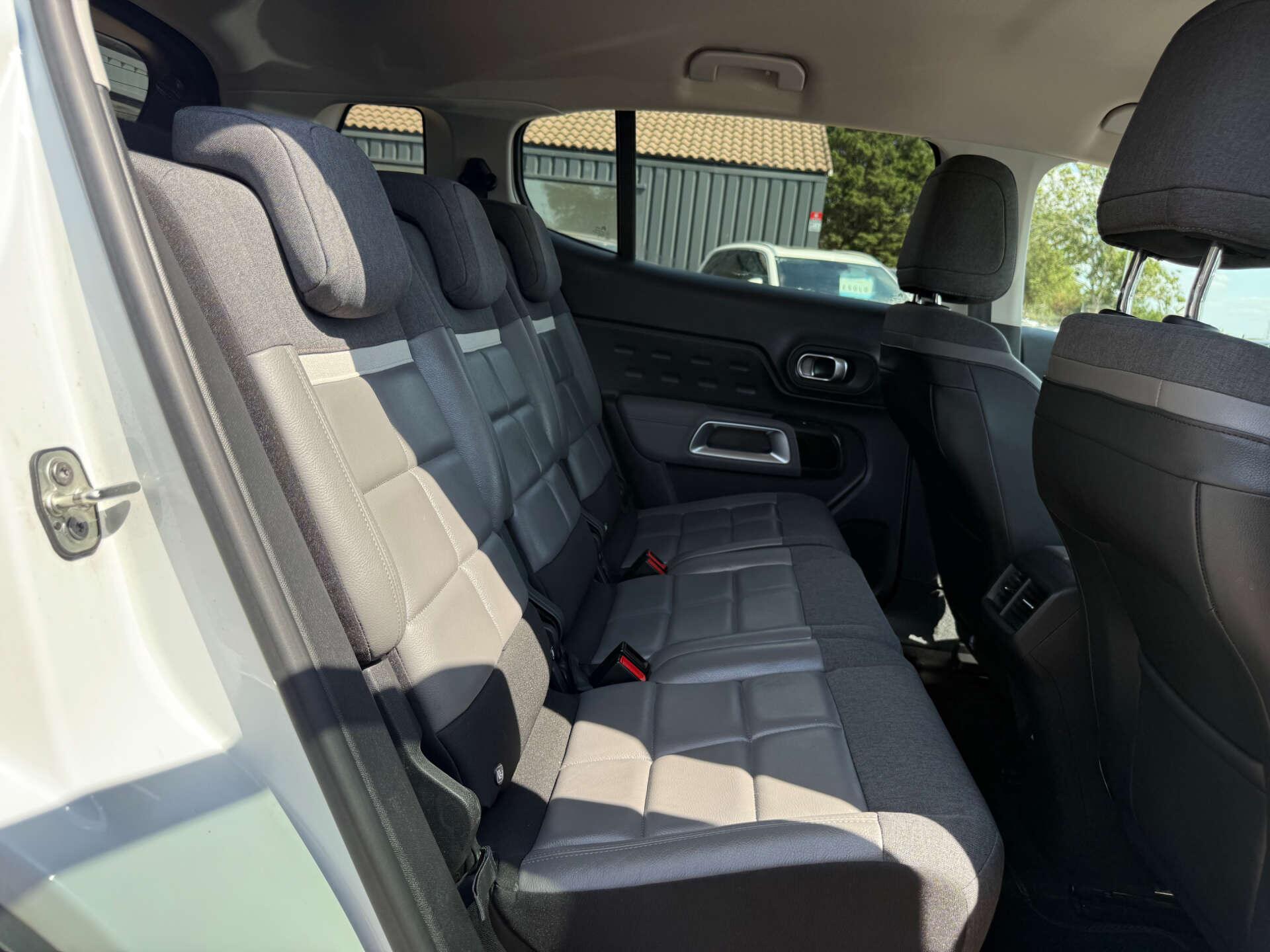 Citroen C5 Aircross view 59
