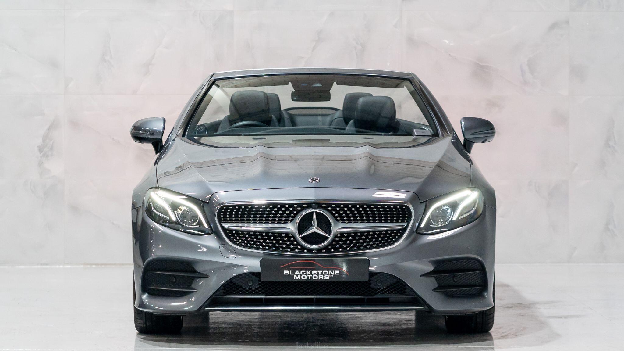 Mercedes-Benz E-Class view 4