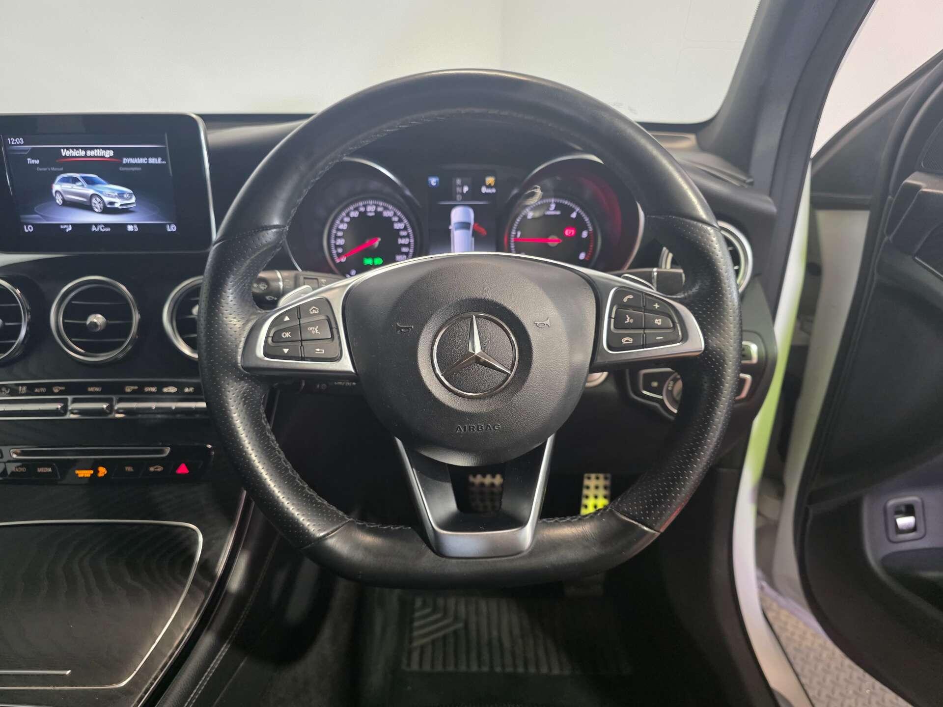 Mercedes-Benz GLC view 19