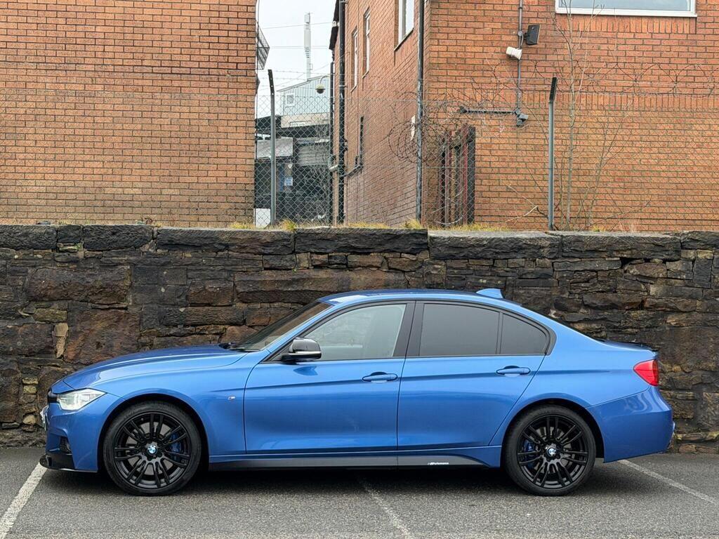 BMW 3 Series view 4