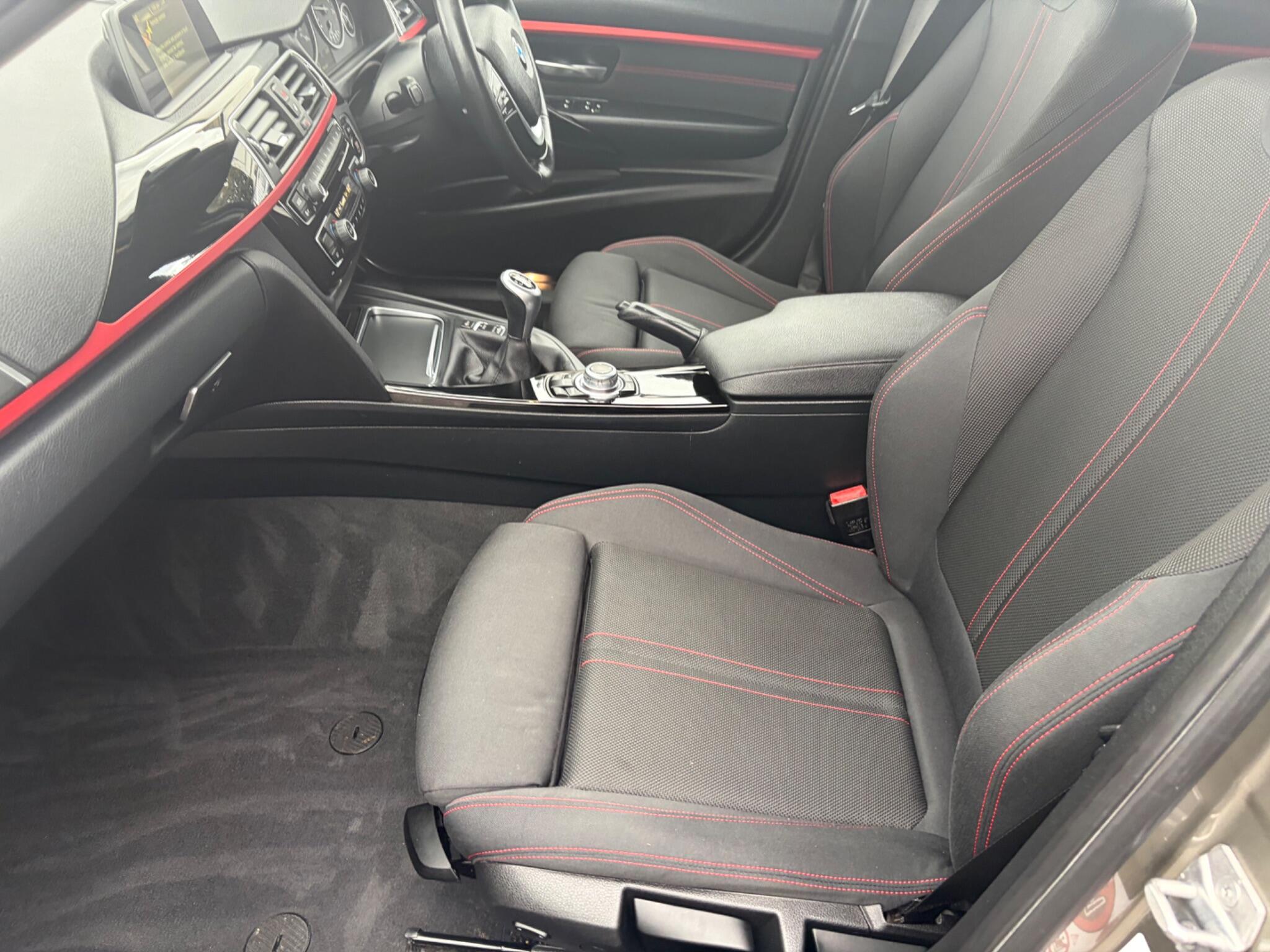 BMW 3 Series view 78