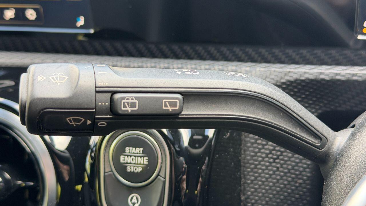 Mercedes-Benz A-Class view 25