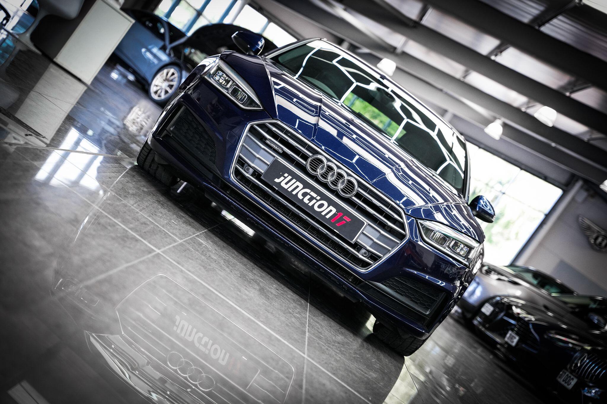 Audi A5 view 4
