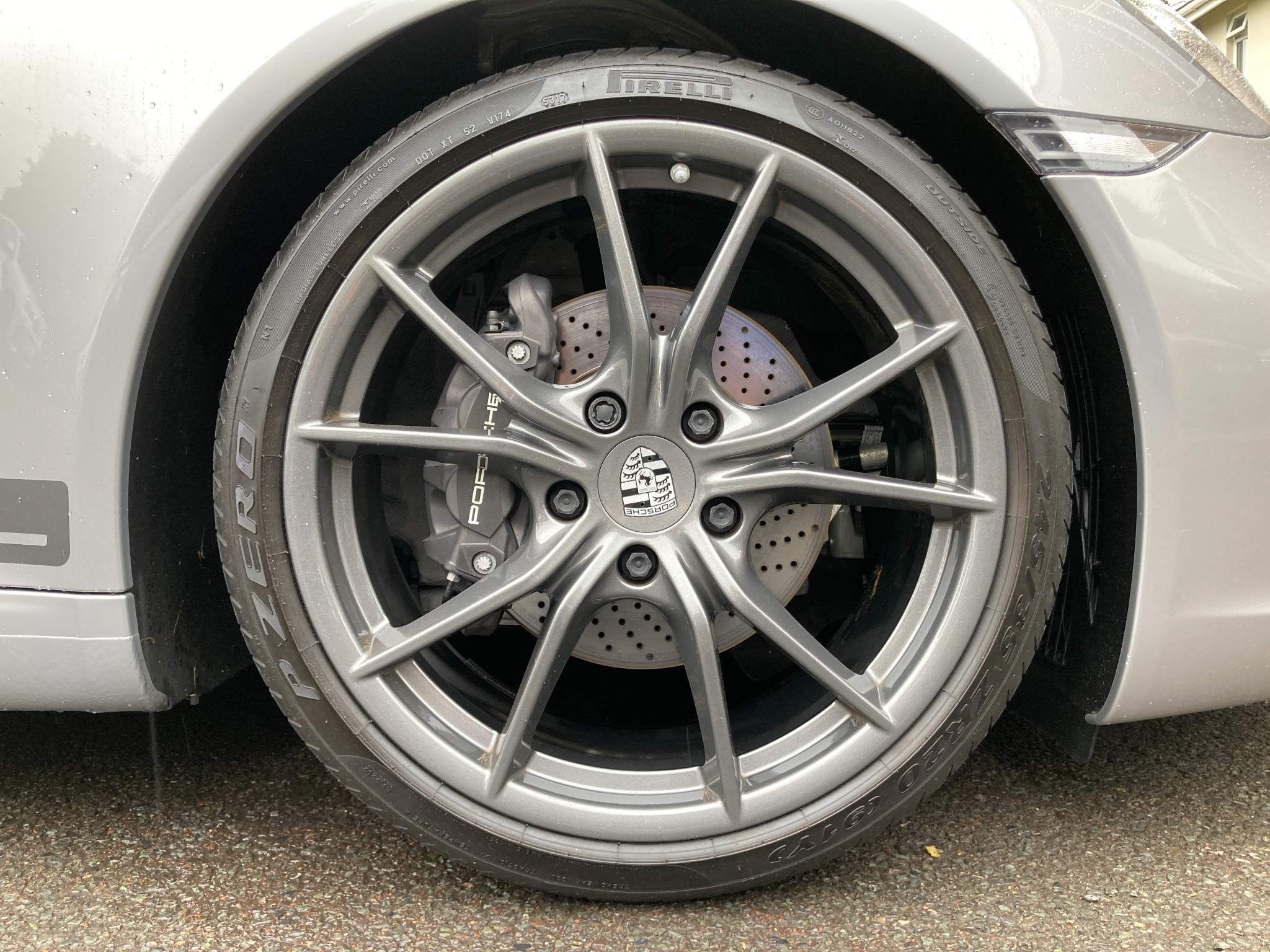 Porsche 911 view 53