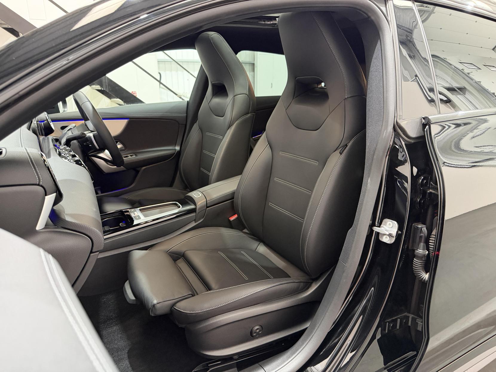 Mercedes-Benz Cla view 53