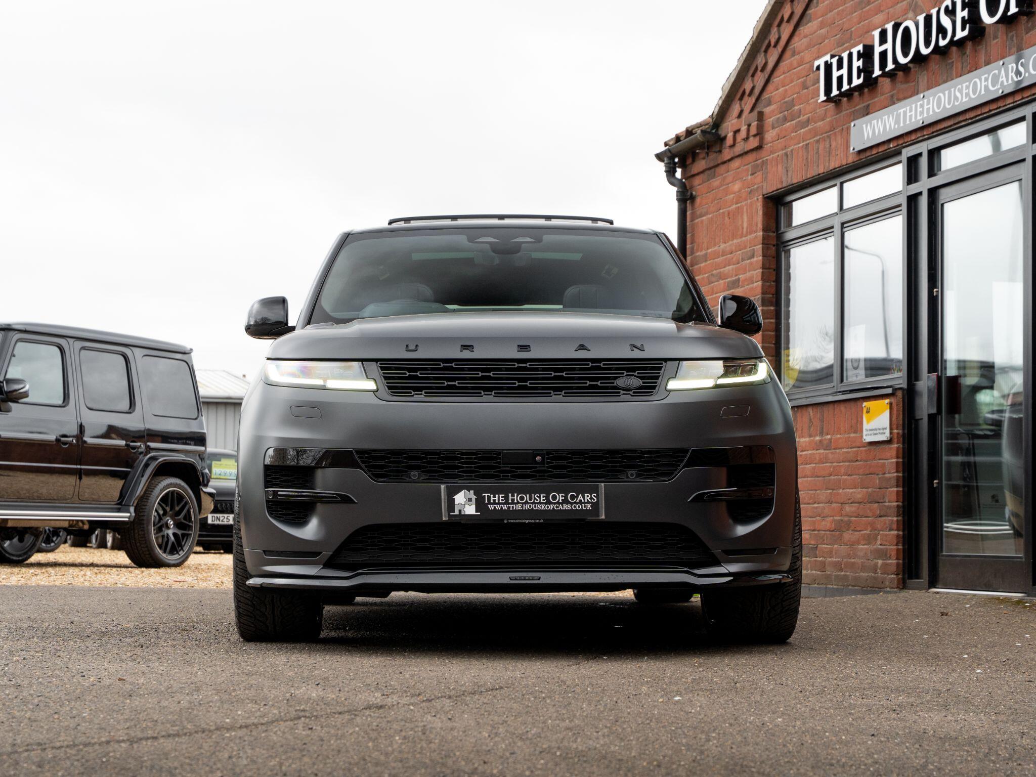 Land Rover Range Rover Sport view 2