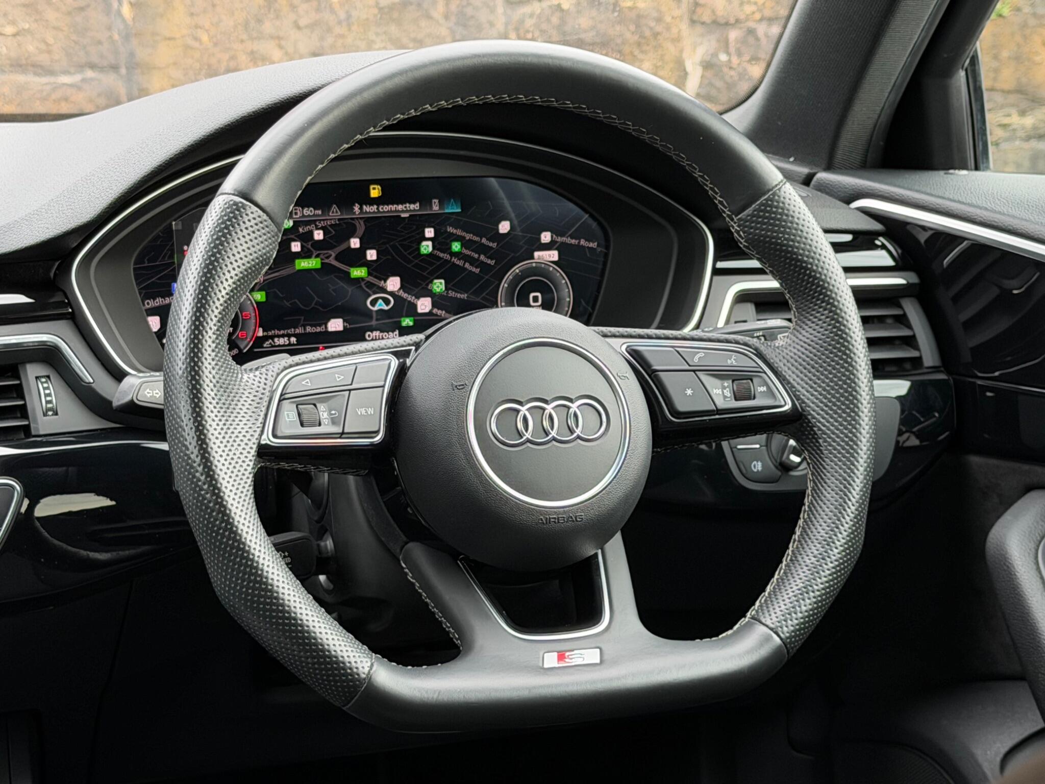 Audi A4 view 27