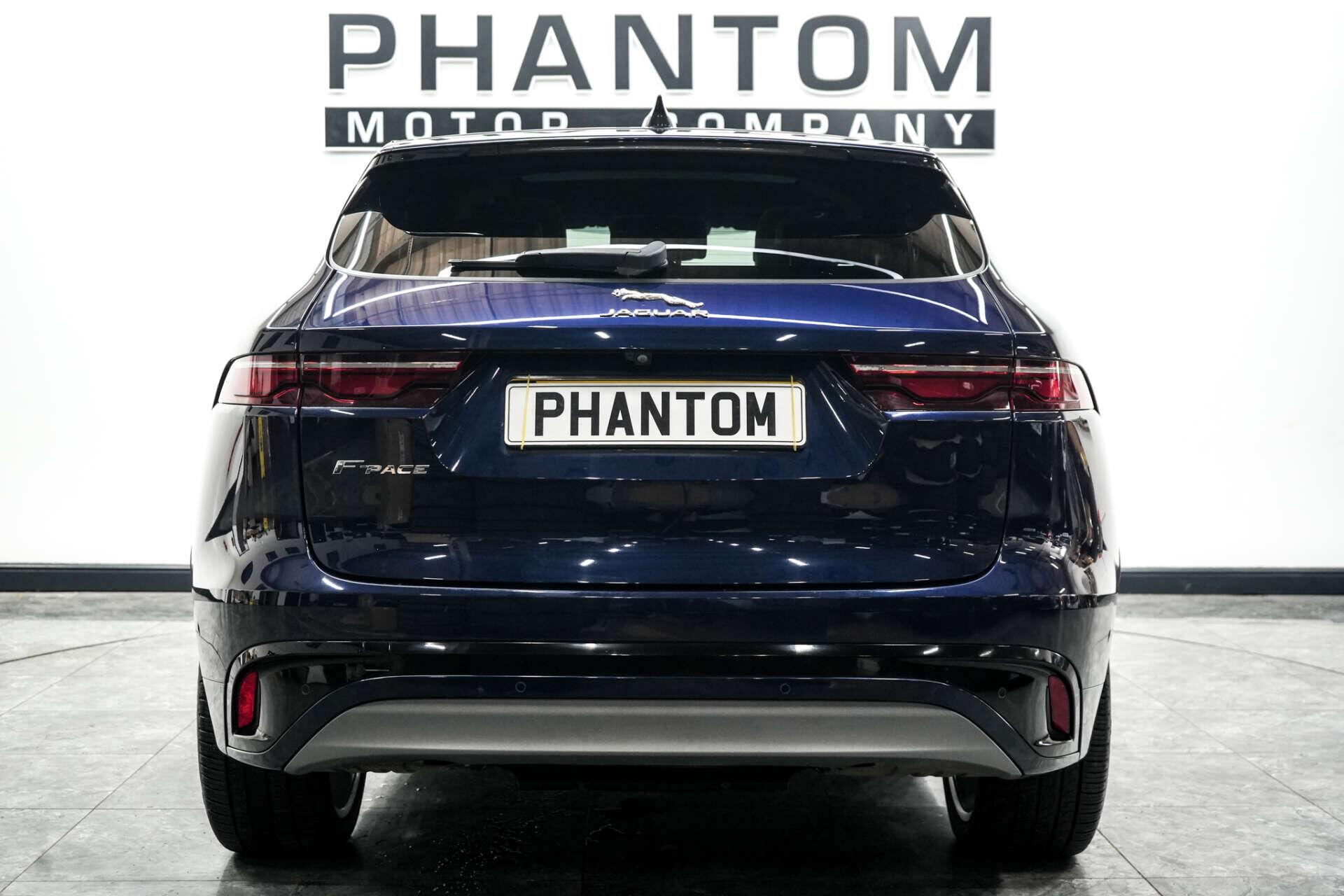 Jaguar F-Pace view 4