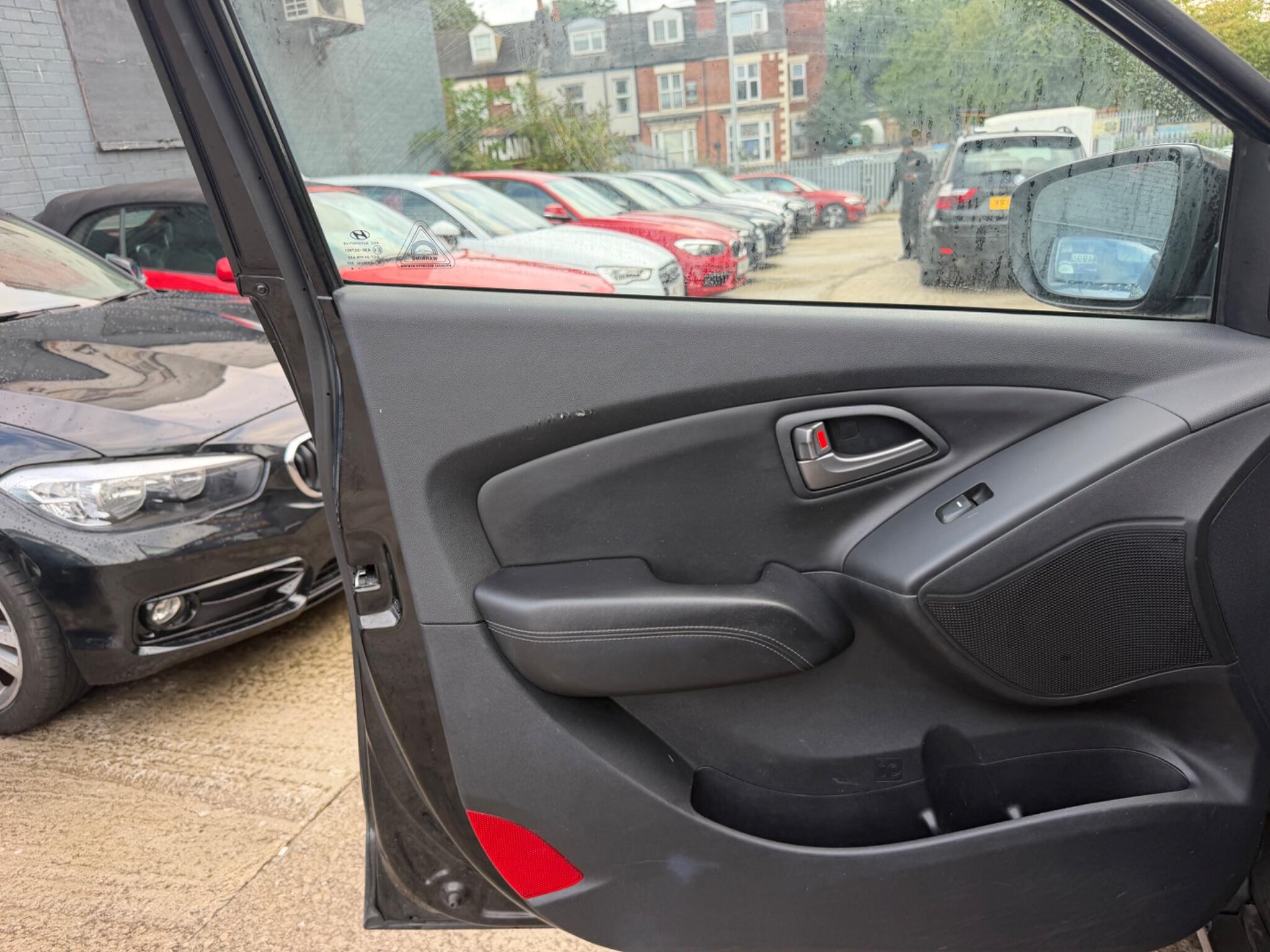 Hyundai Ix35 view 14