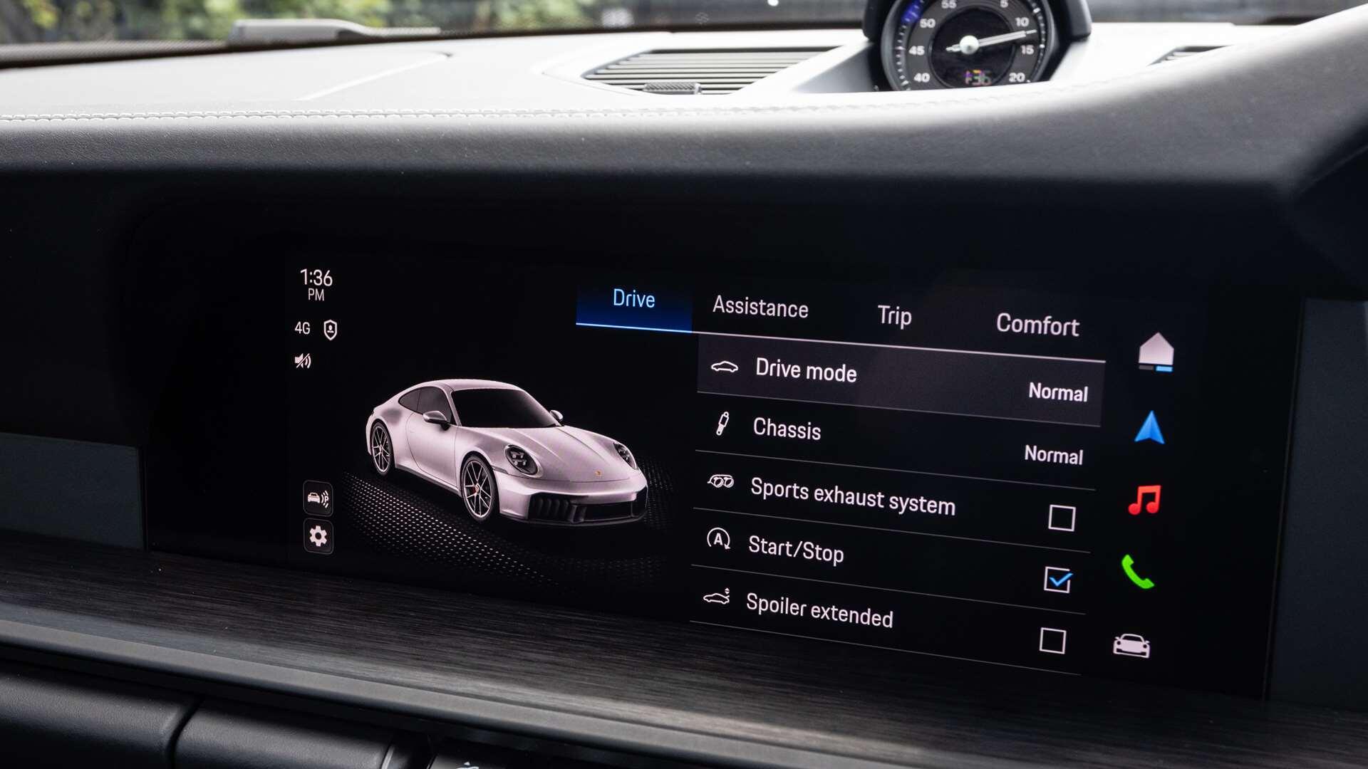 Porsche 911 view 20