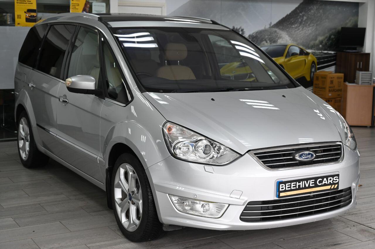 Ford Galaxy view 2