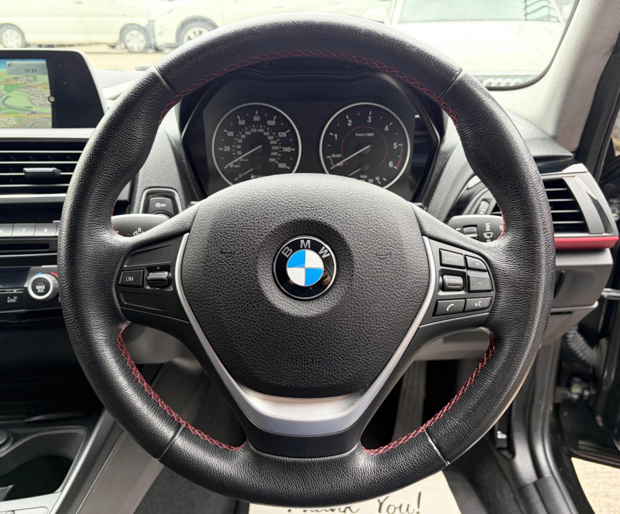 BMW 1 Series view 30