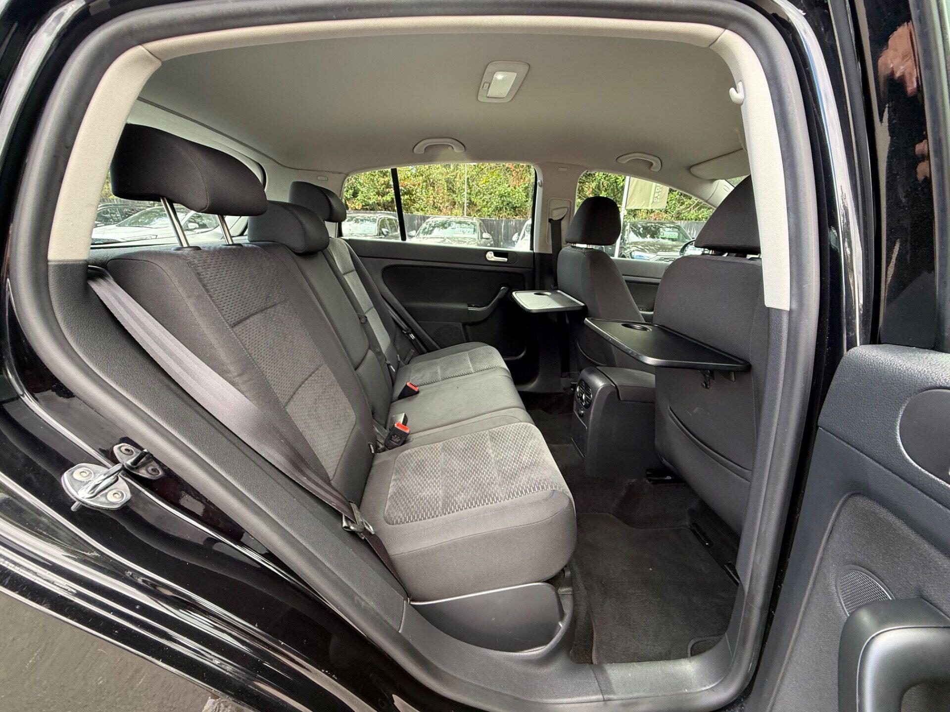 Volkswagen Golf Plus view 28