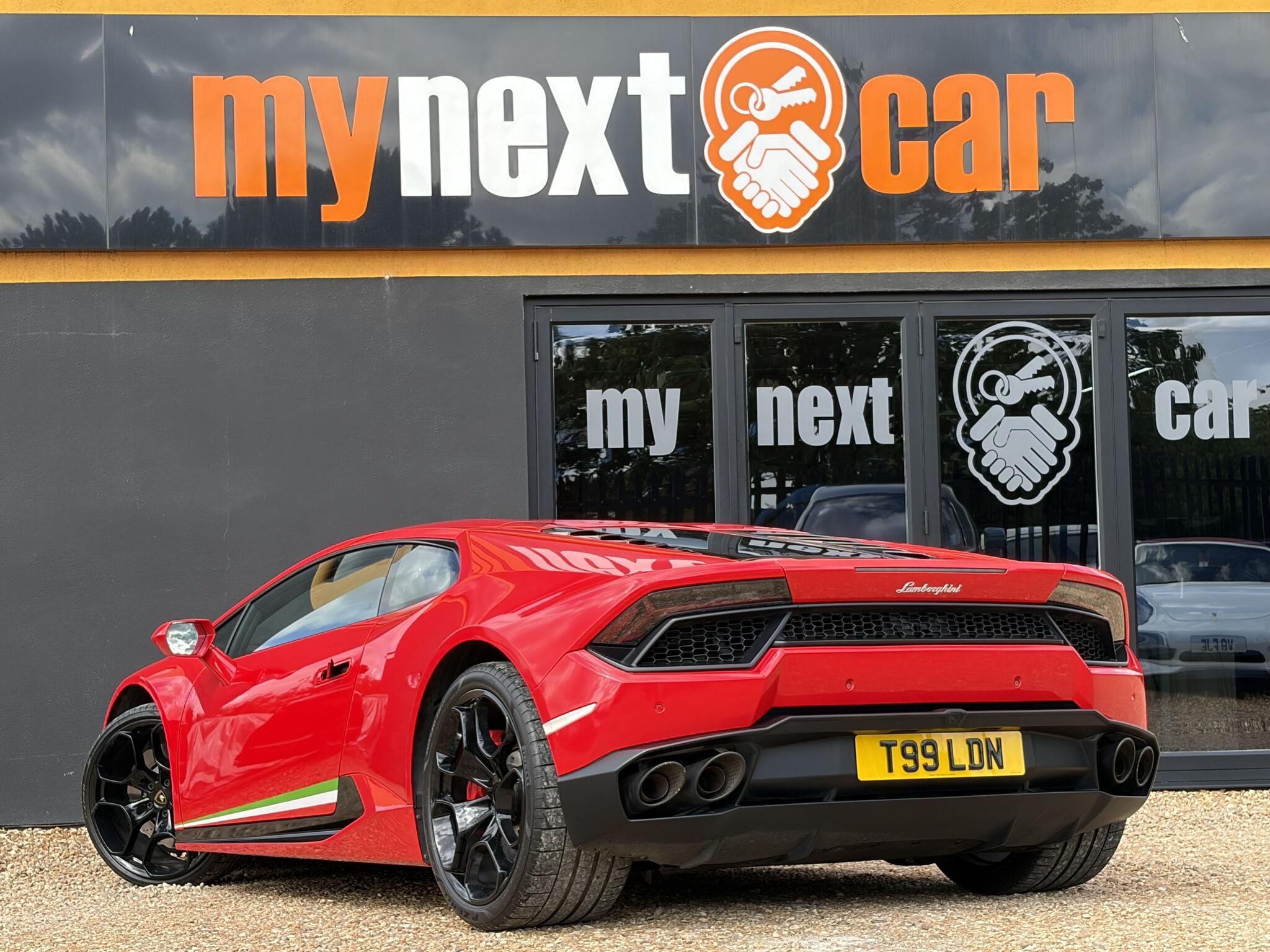 Lamborghini Huracan view 13