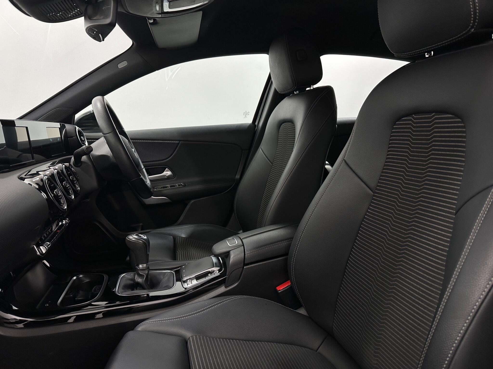 Mercedes-Benz A Class view 32