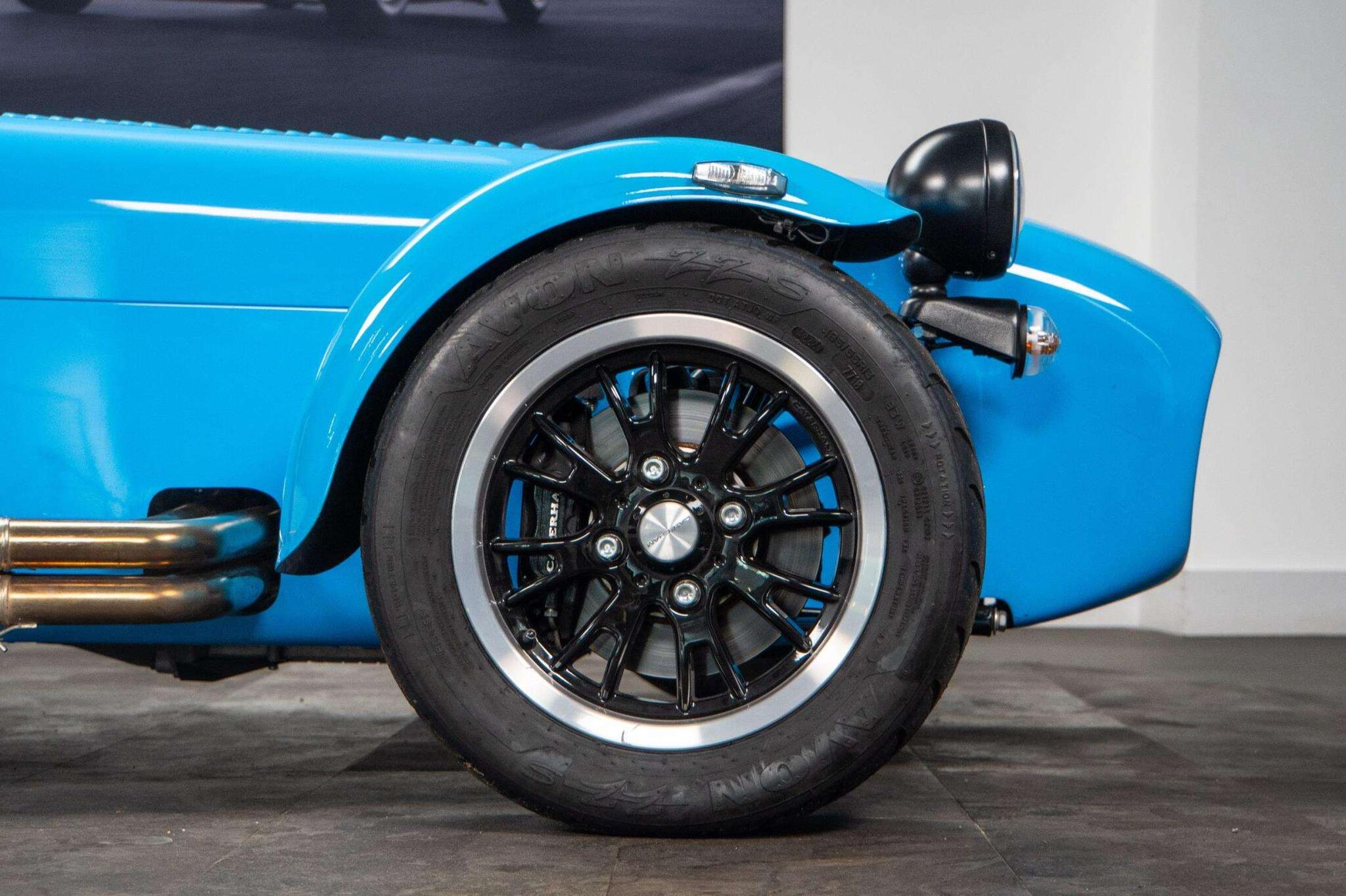 Caterham Seven view 4