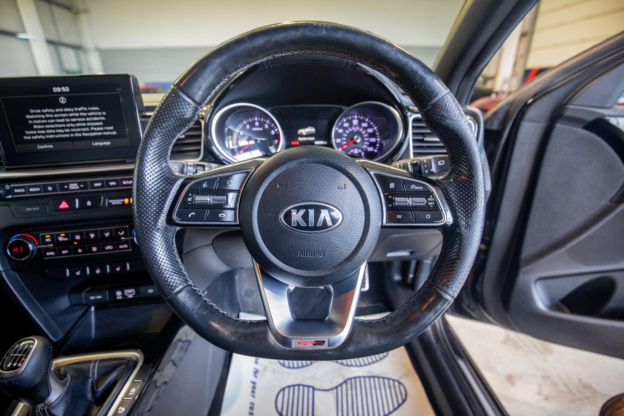 Kia Ceed view 12