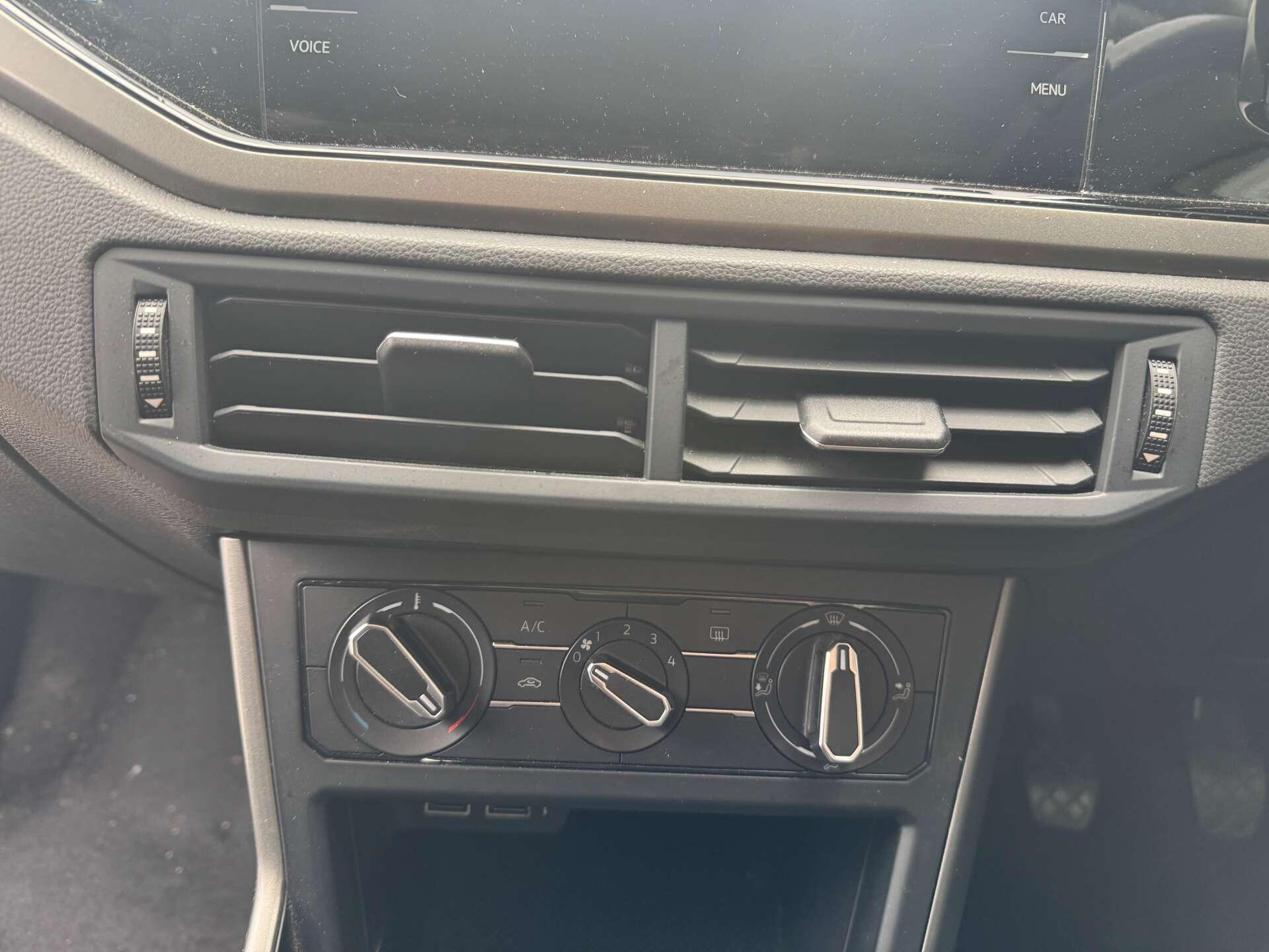 Volkswagen Polo view 20