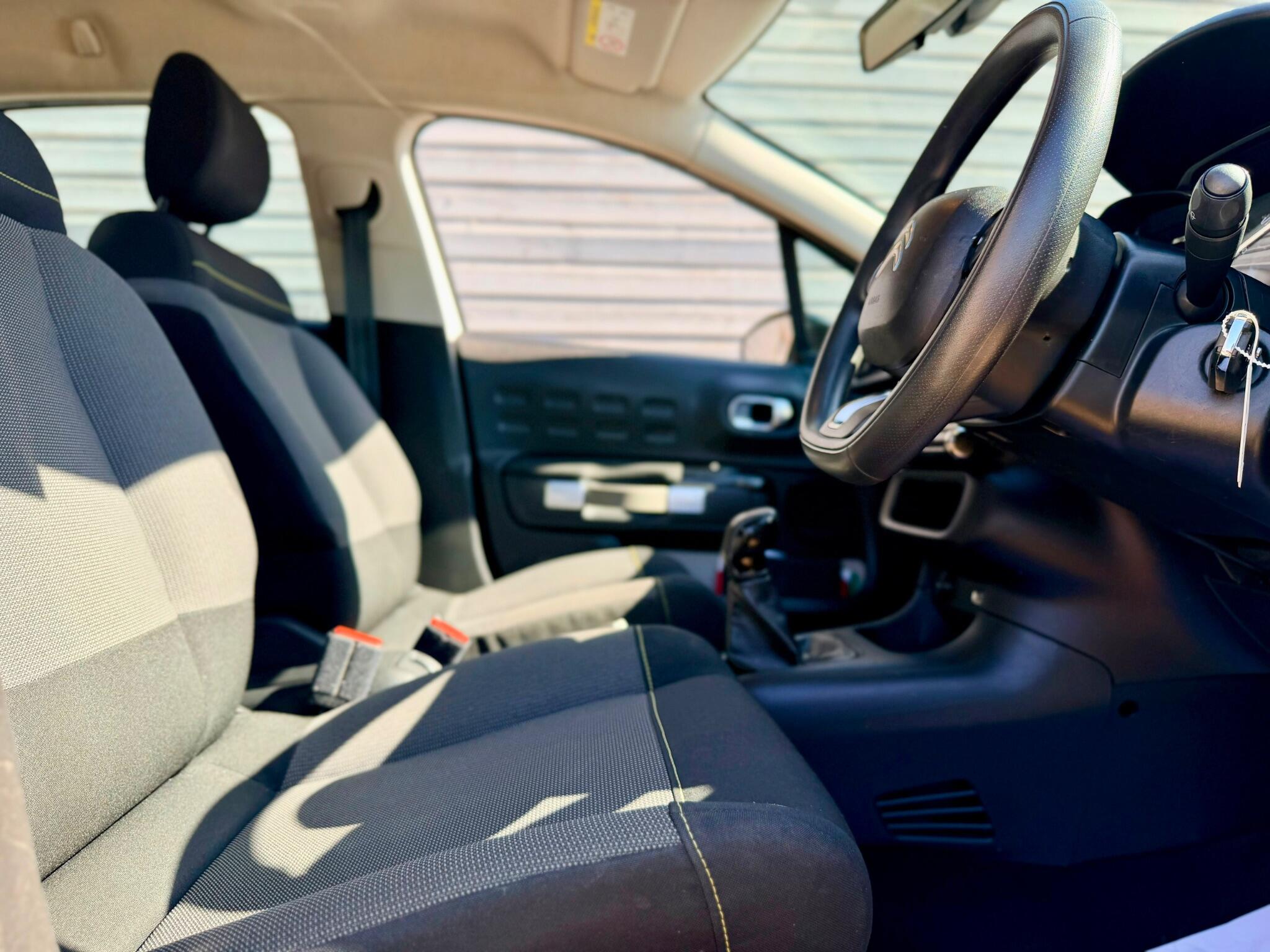 Citroen C3 view 14
