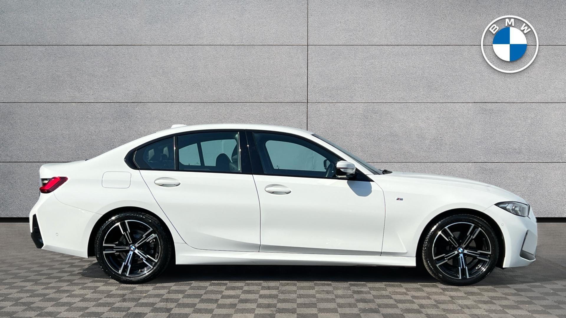 BMW 3 Series view 3