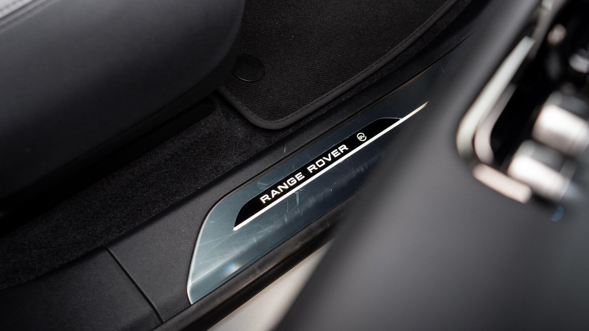 Land Rover Range Rover Sport view 47