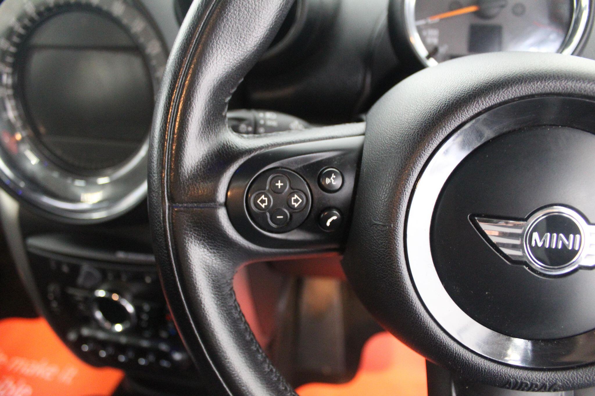 Mini Countryman view 45