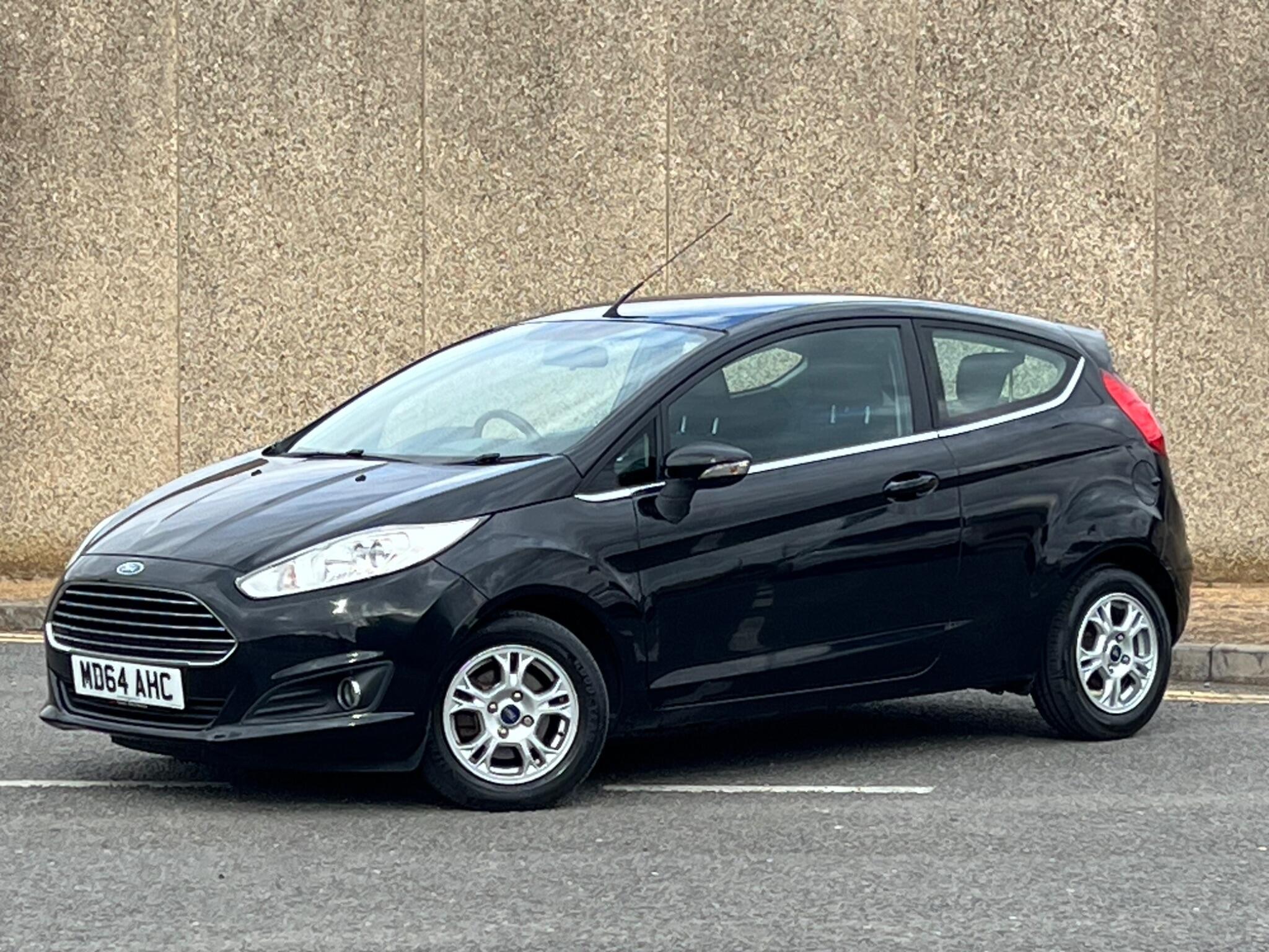 Ford Fiesta view 5