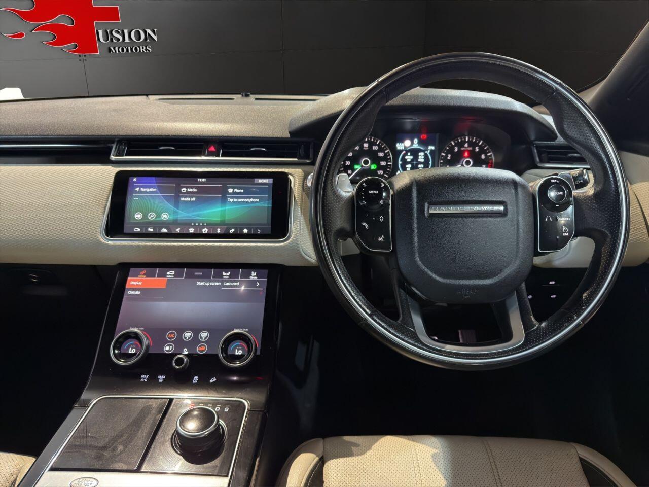 Land Rover Range Rover Velar view 9