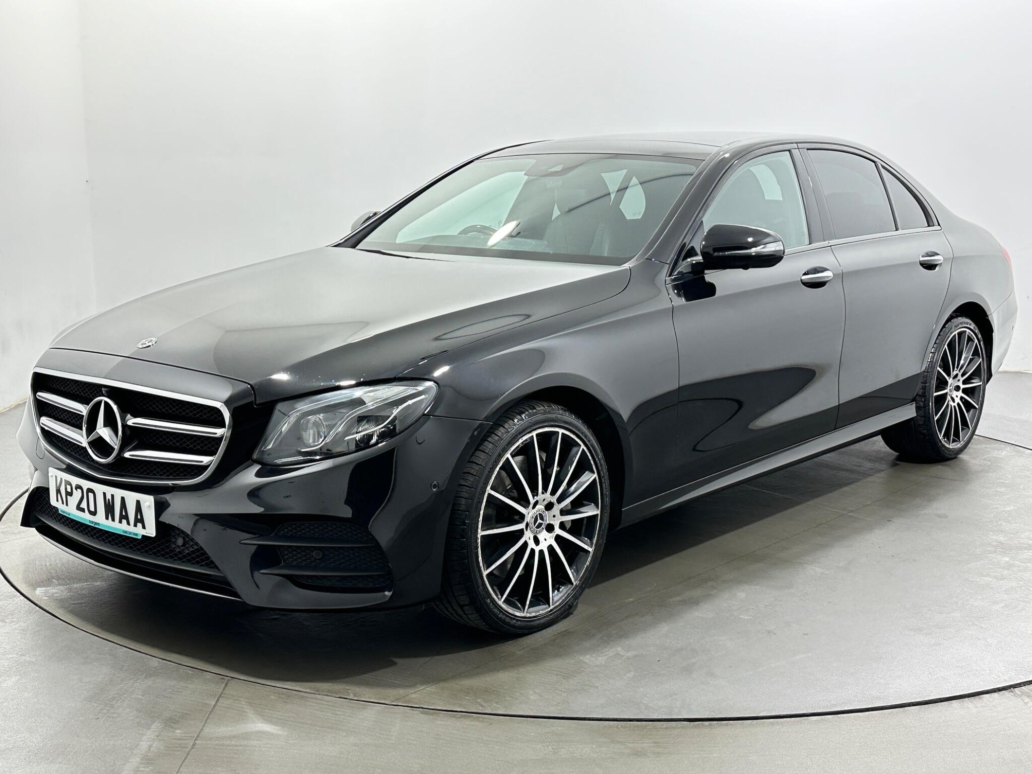 Mercedes-Benz E-Class view 4
