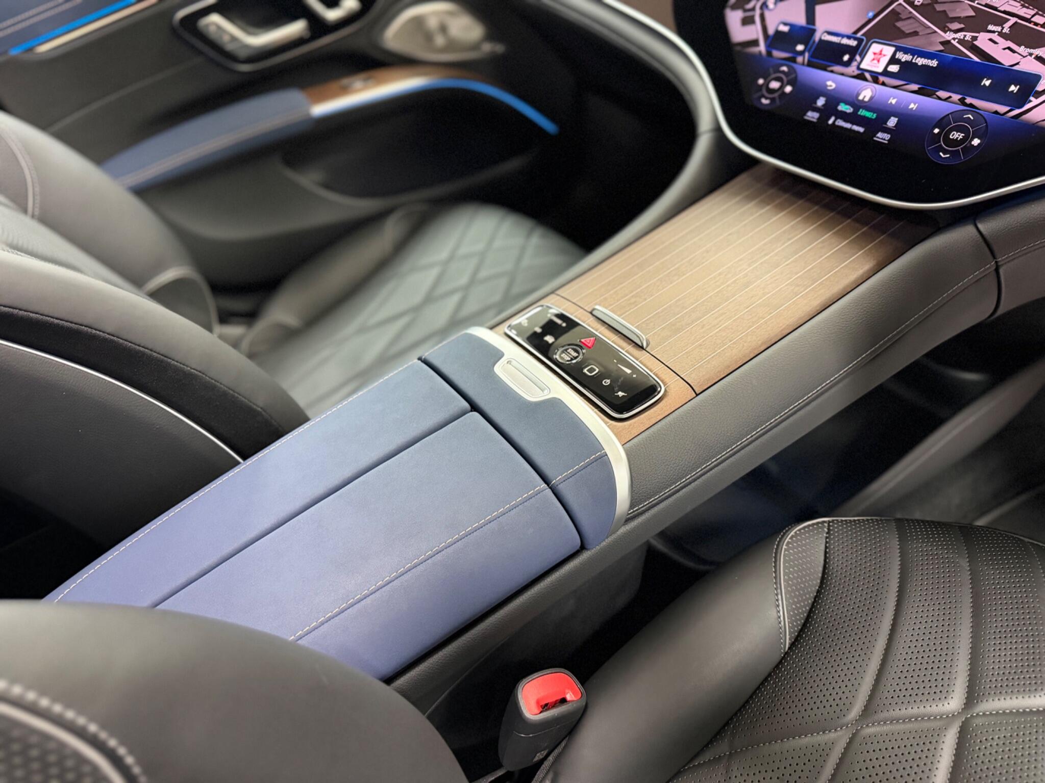 Mercedes-Benz EQS view 20