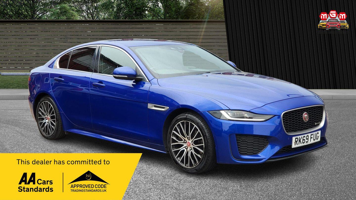 2019 Jaguar Xe in Blue for sale