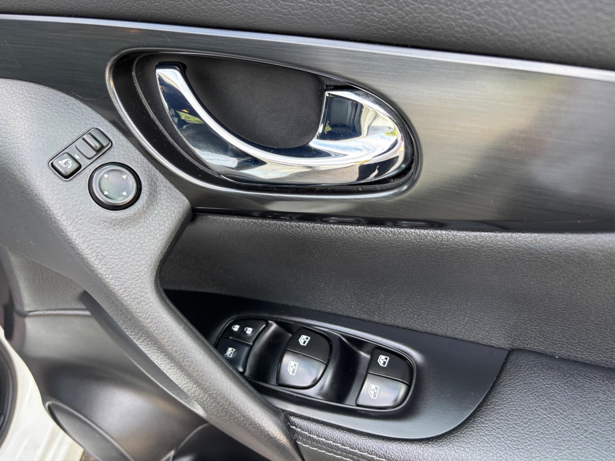 Nissan Qashqai view 36