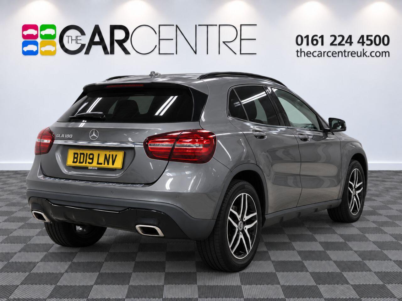 Mercedes-Benz Gla view 7
