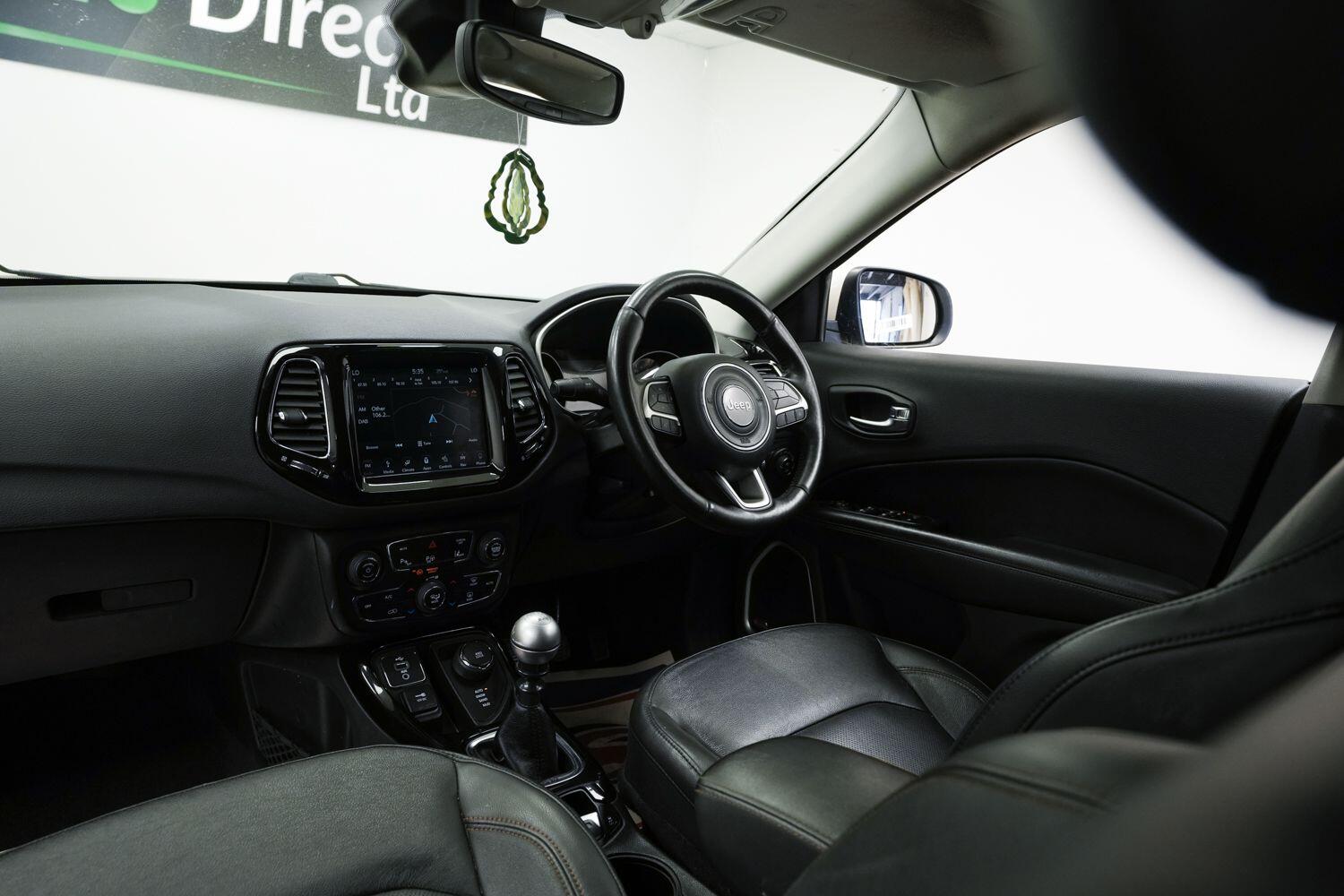 Jeep Compass view 25