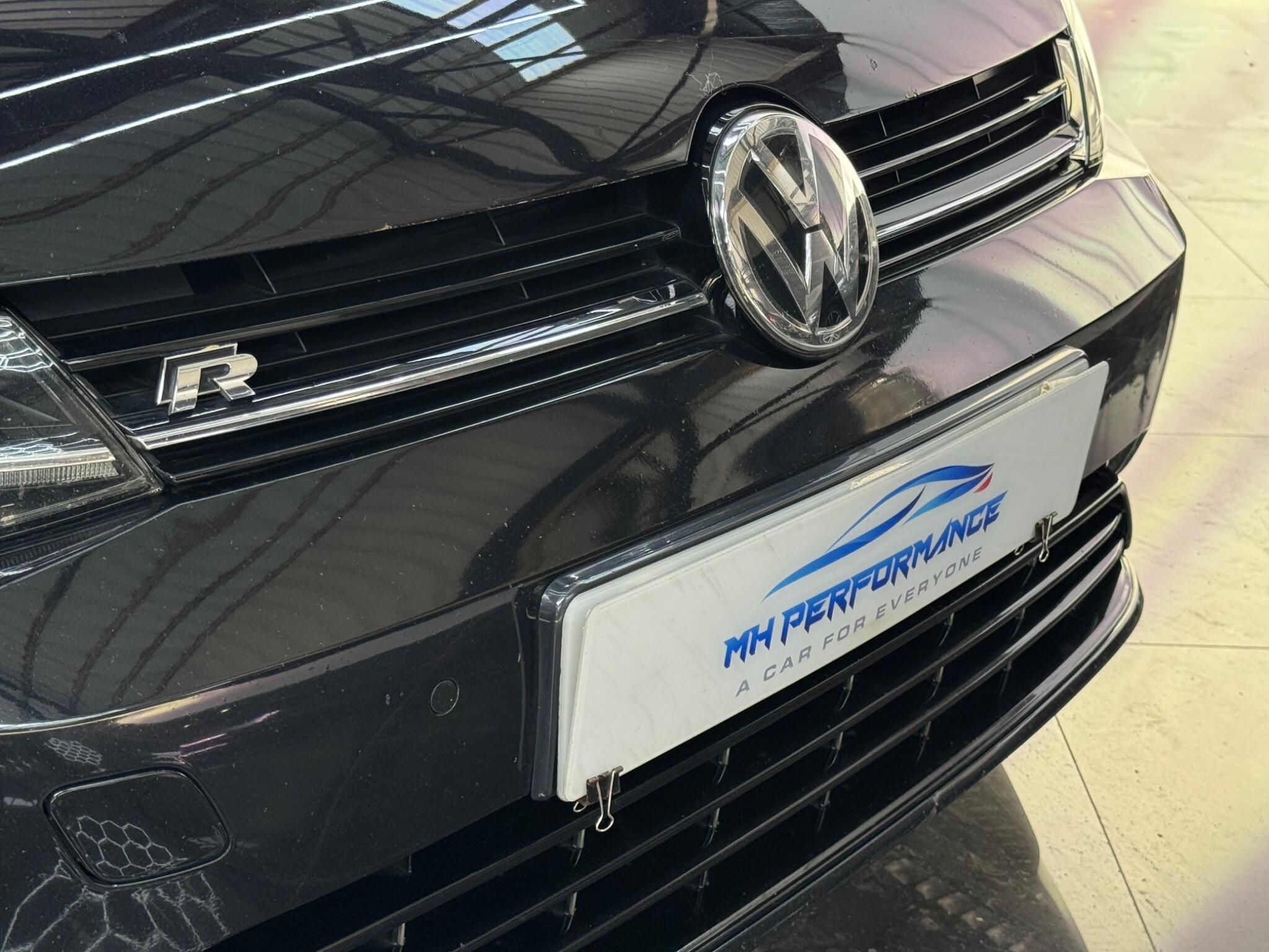 Volkswagen Golf view 22