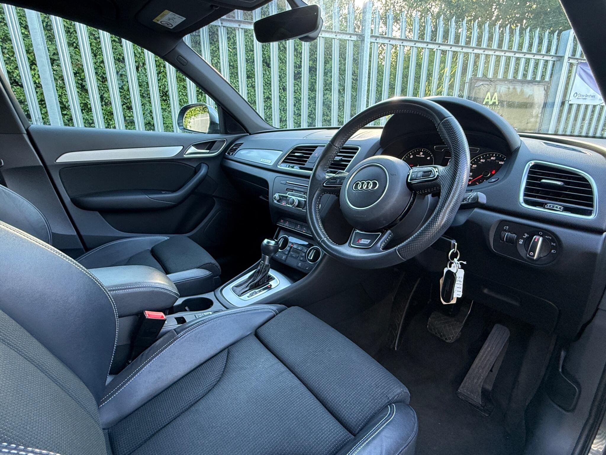 2017 Audi Q3 image 20