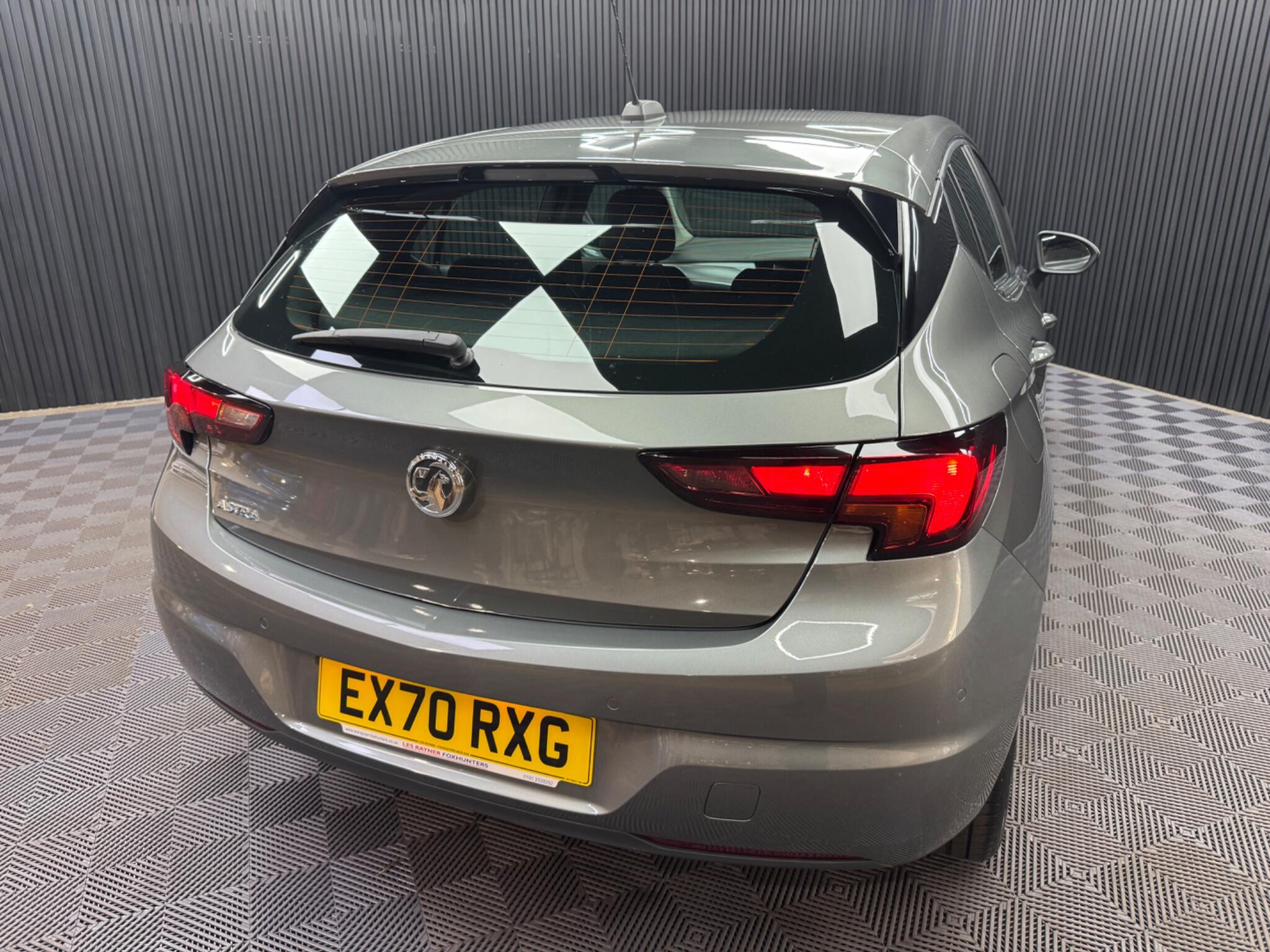 Vauxhall Astra view 24