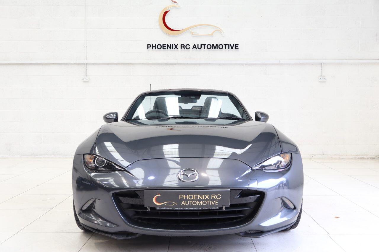 Mazda MX-5 view 2