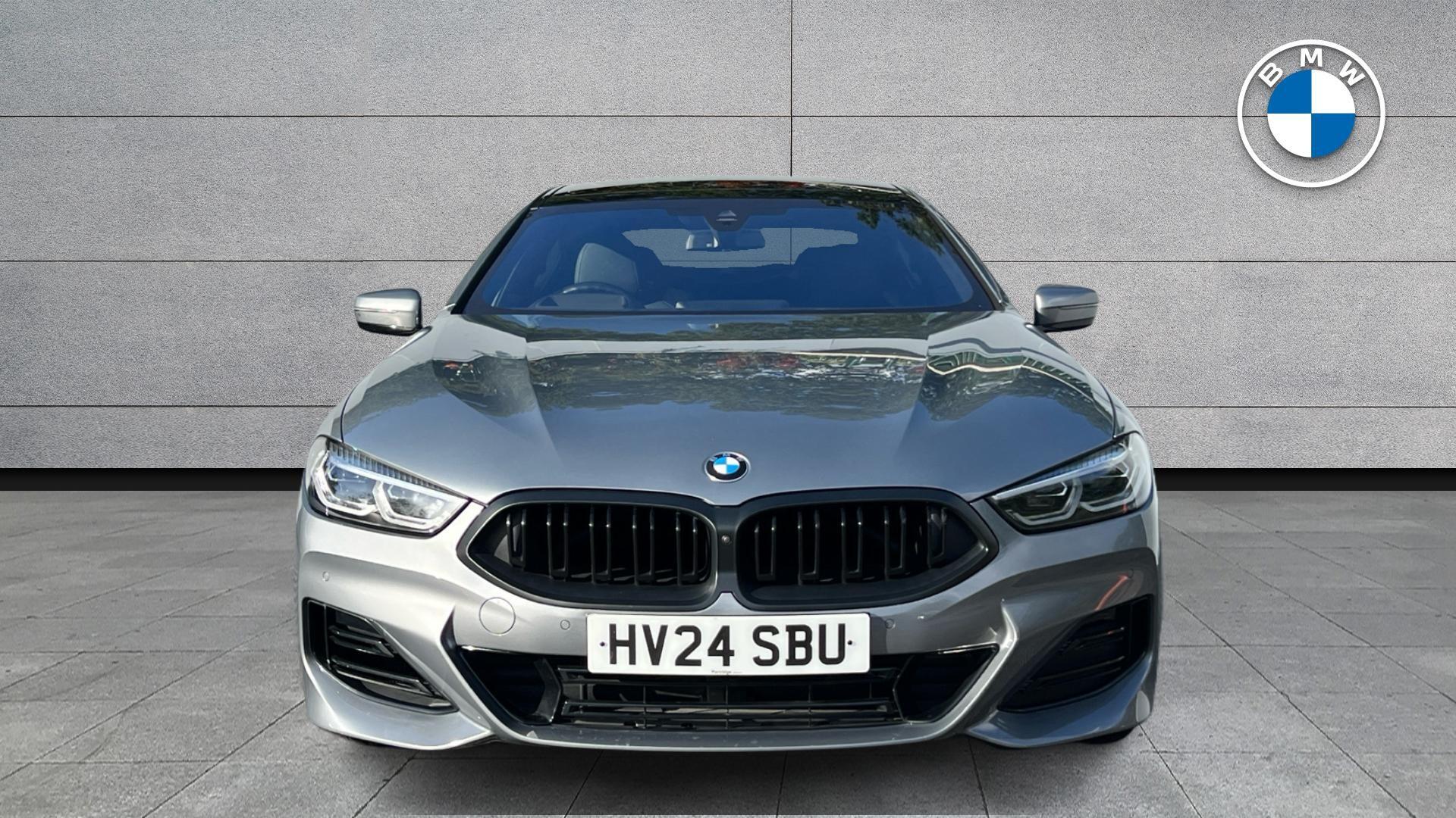 BMW 8 Series view 16