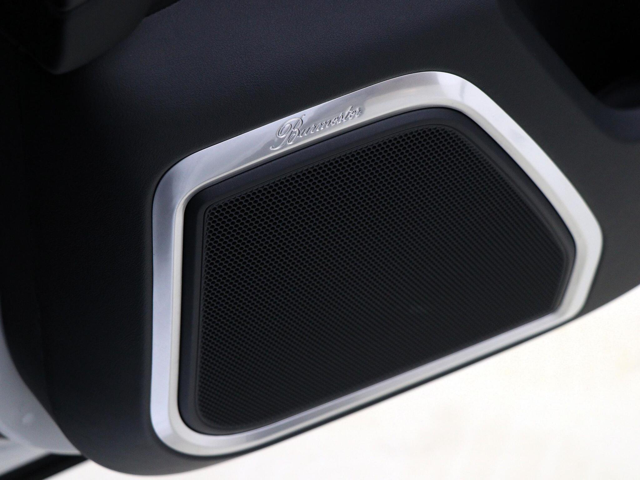 Porsche Macan view 32