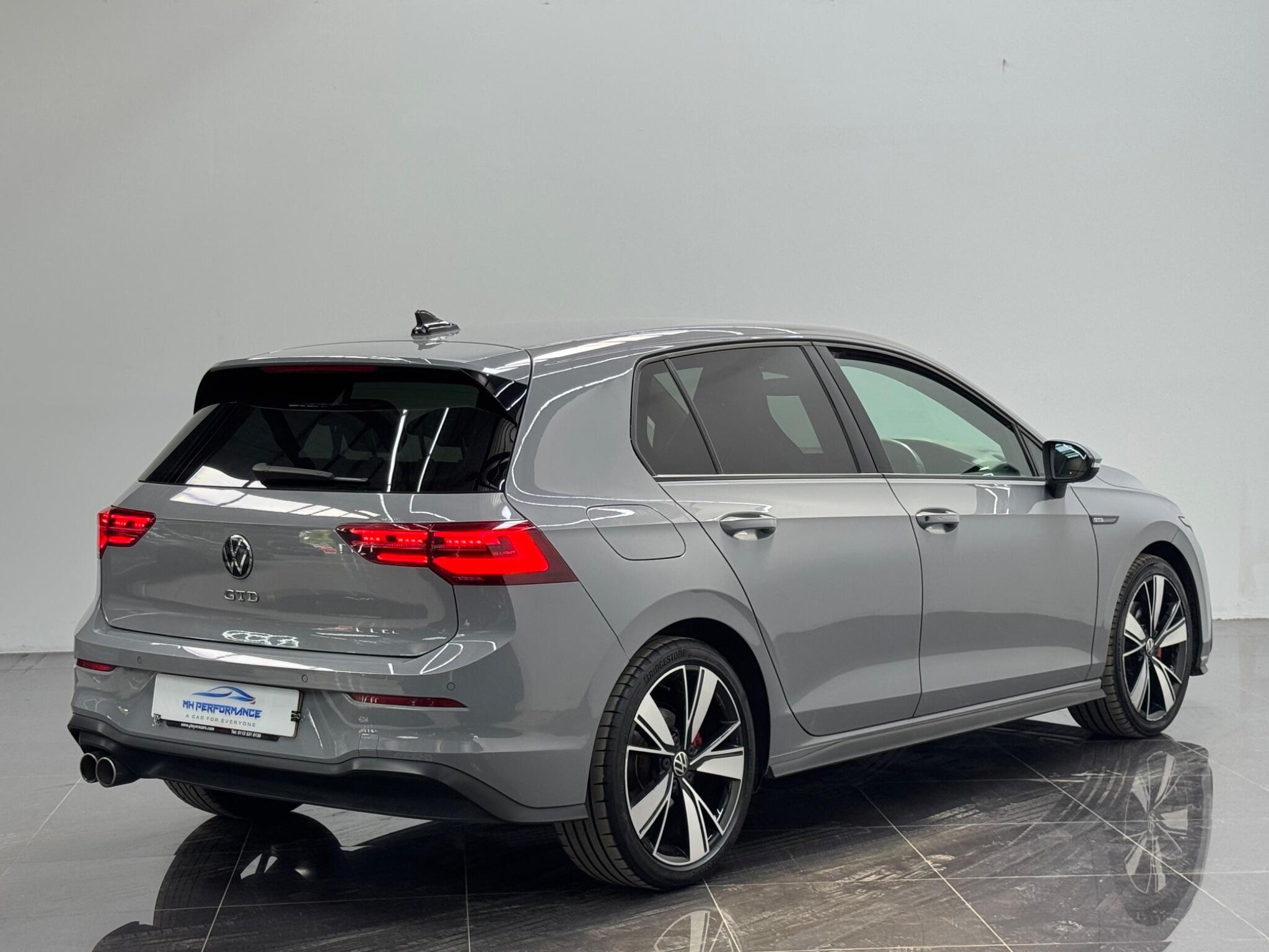 Volkswagen Golf view 54