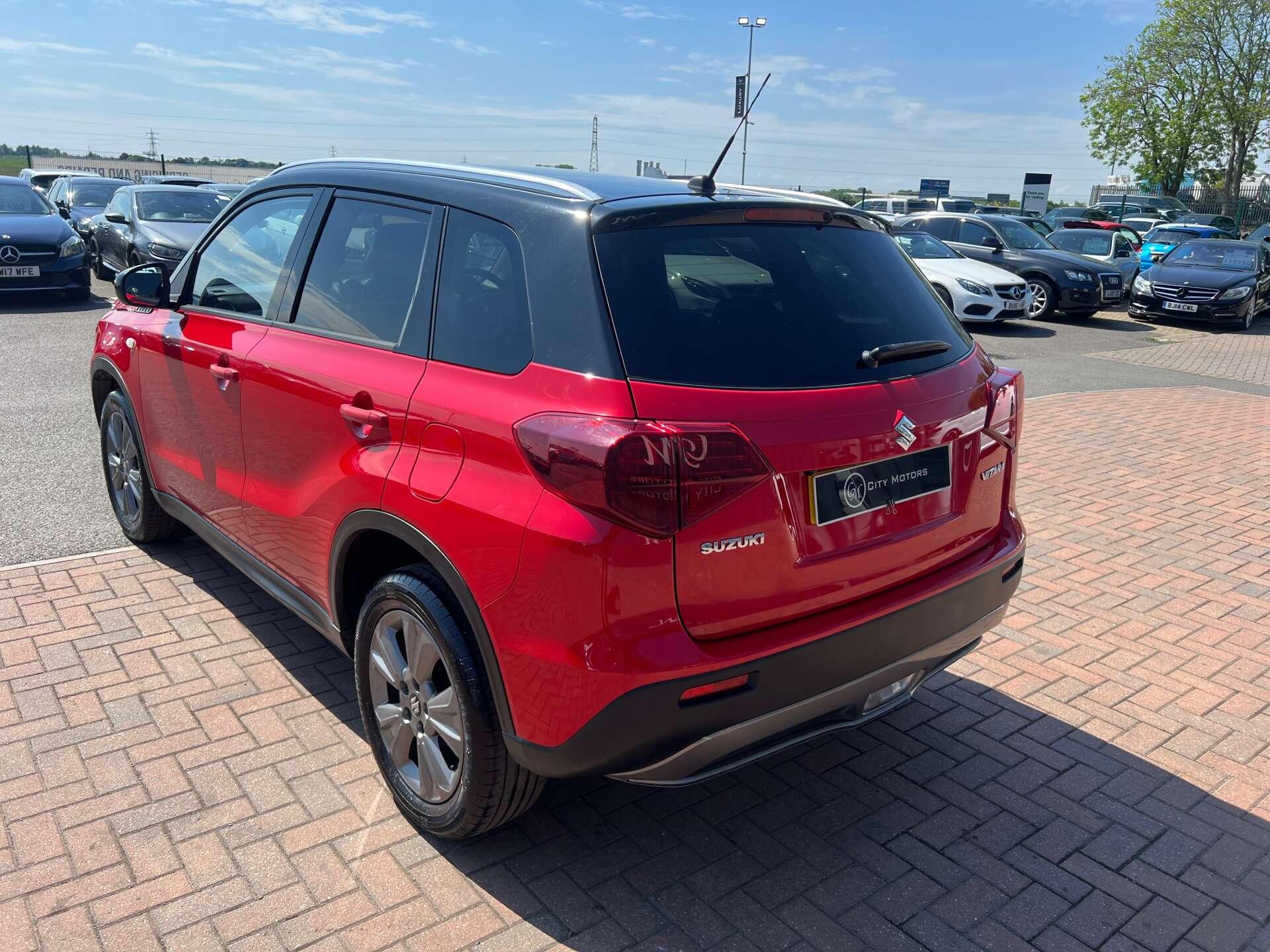 Suzuki Vitara view 12