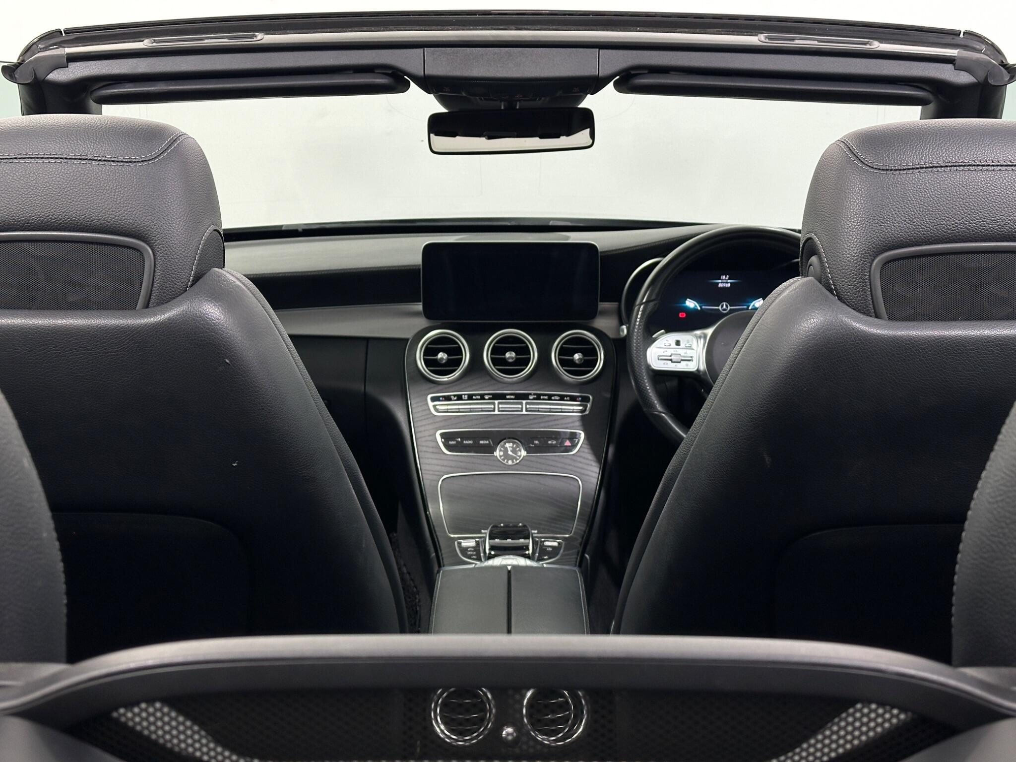 Mercedes-Benz C Class view 20