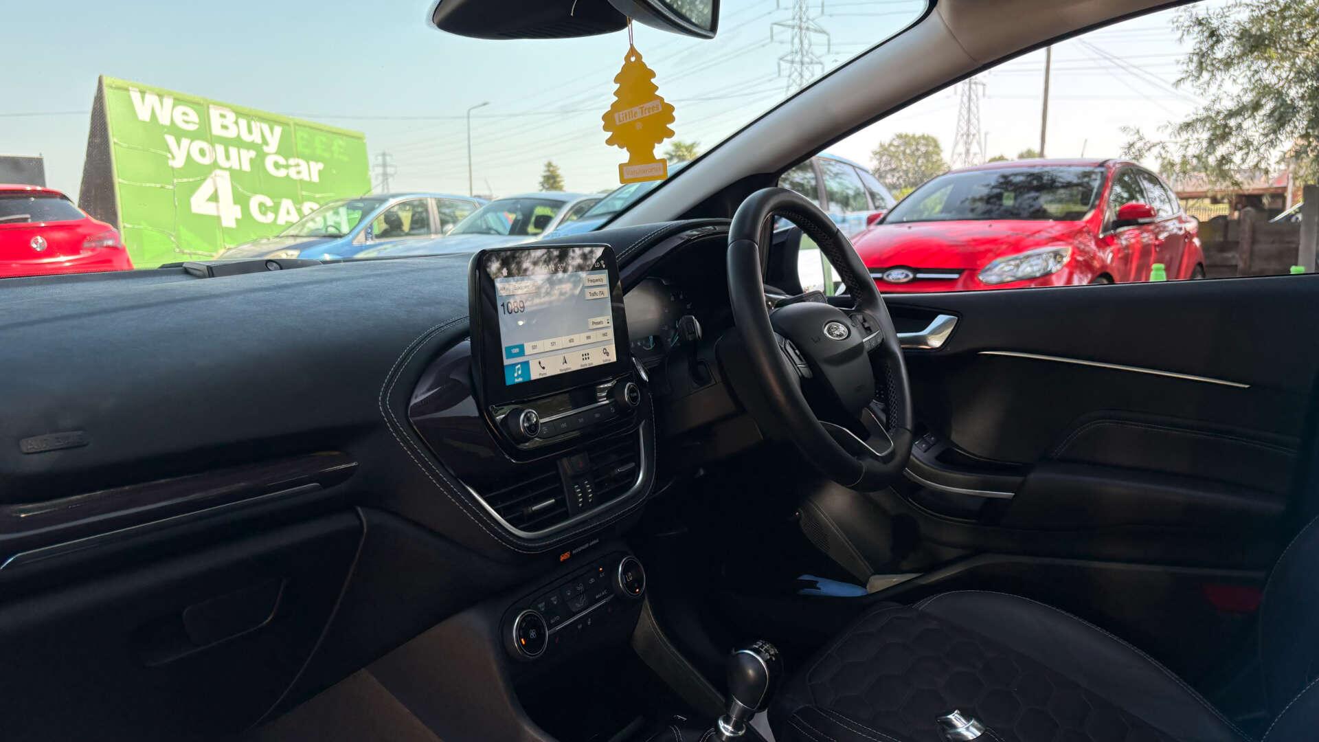 Ford Fiesta view 14