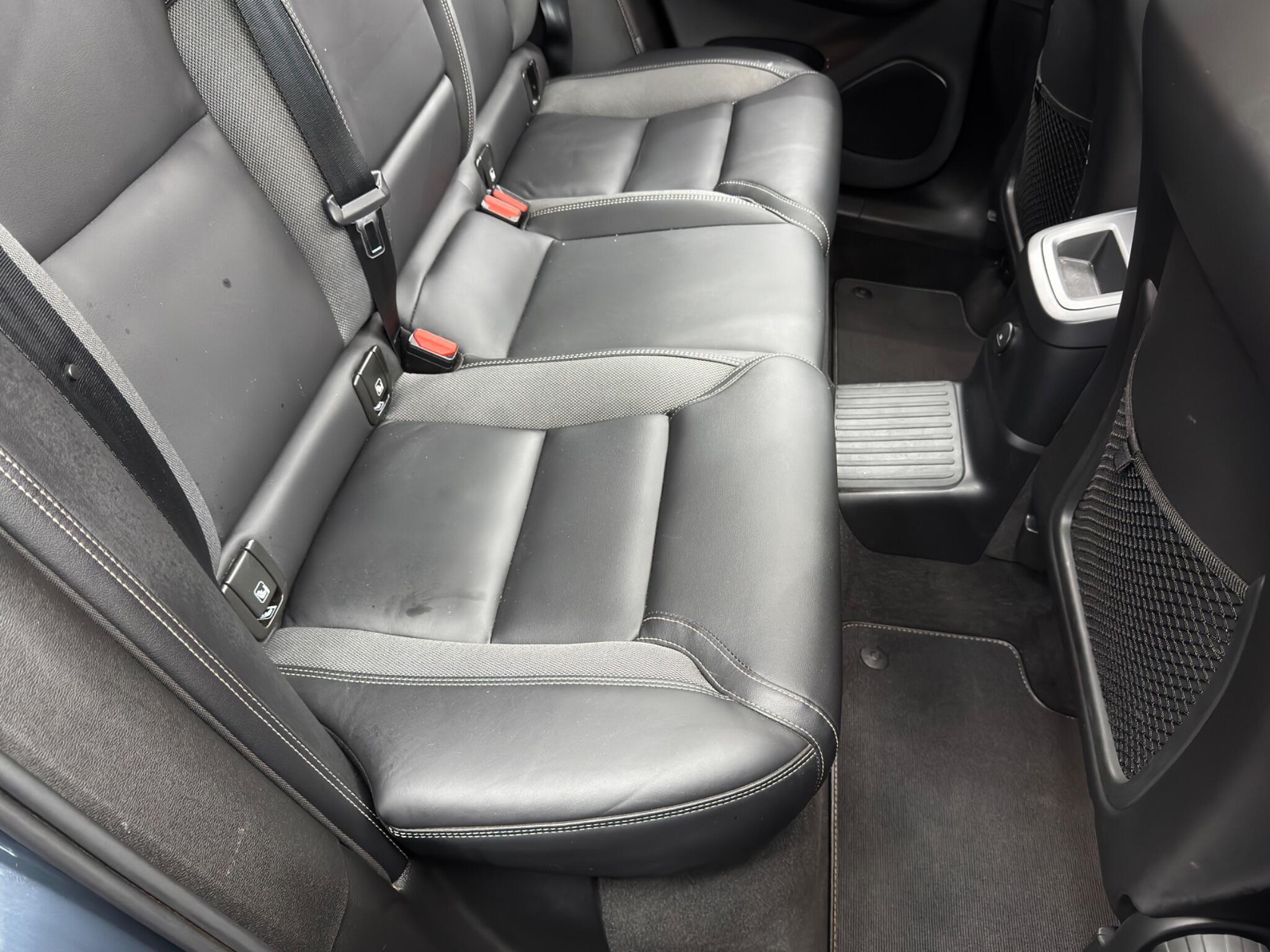 Volvo XC60 view 16