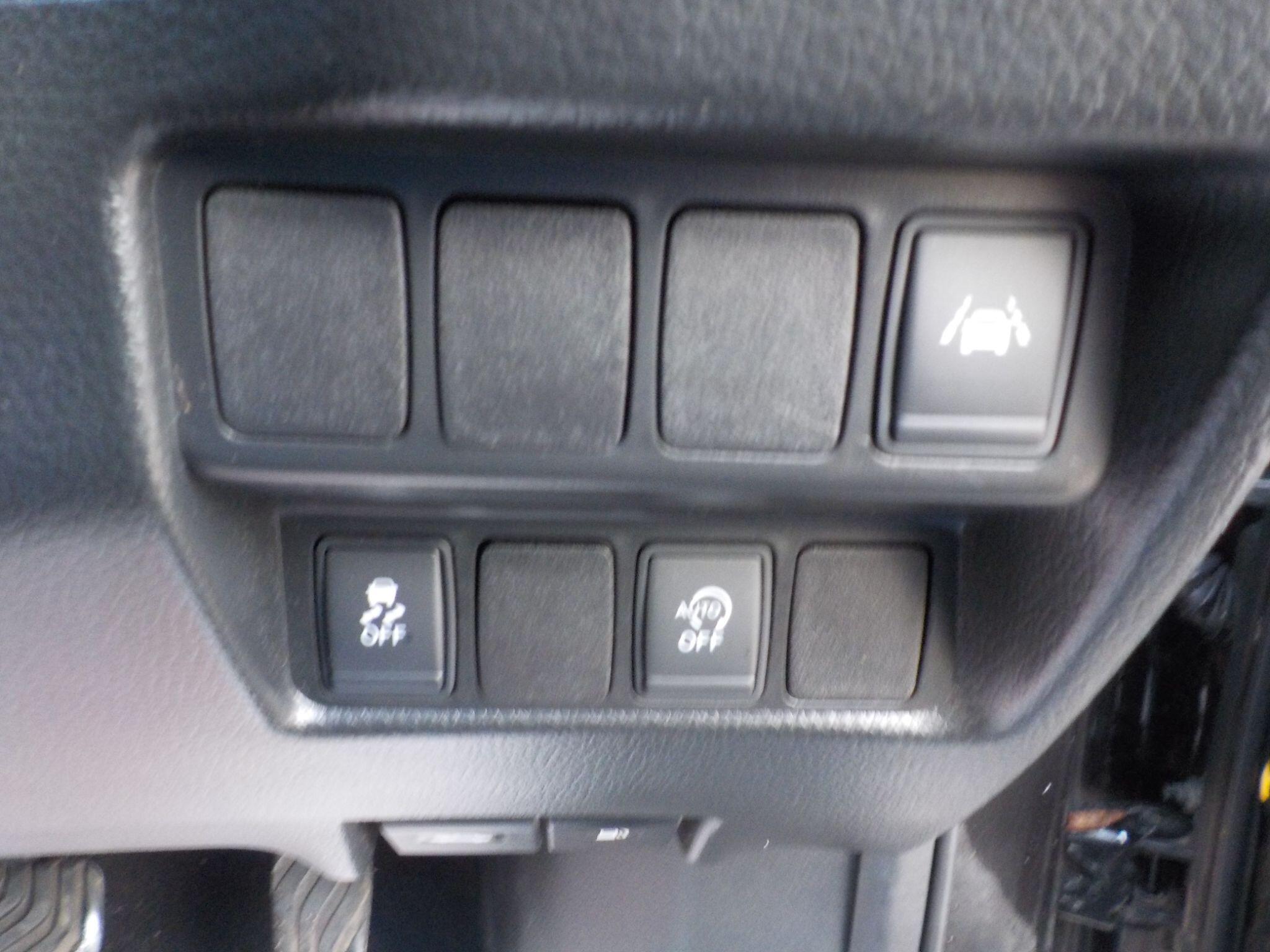 Nissan Qashqai 1.5 dCi Tekna 2WD Euro 6 (s/s) 5dr